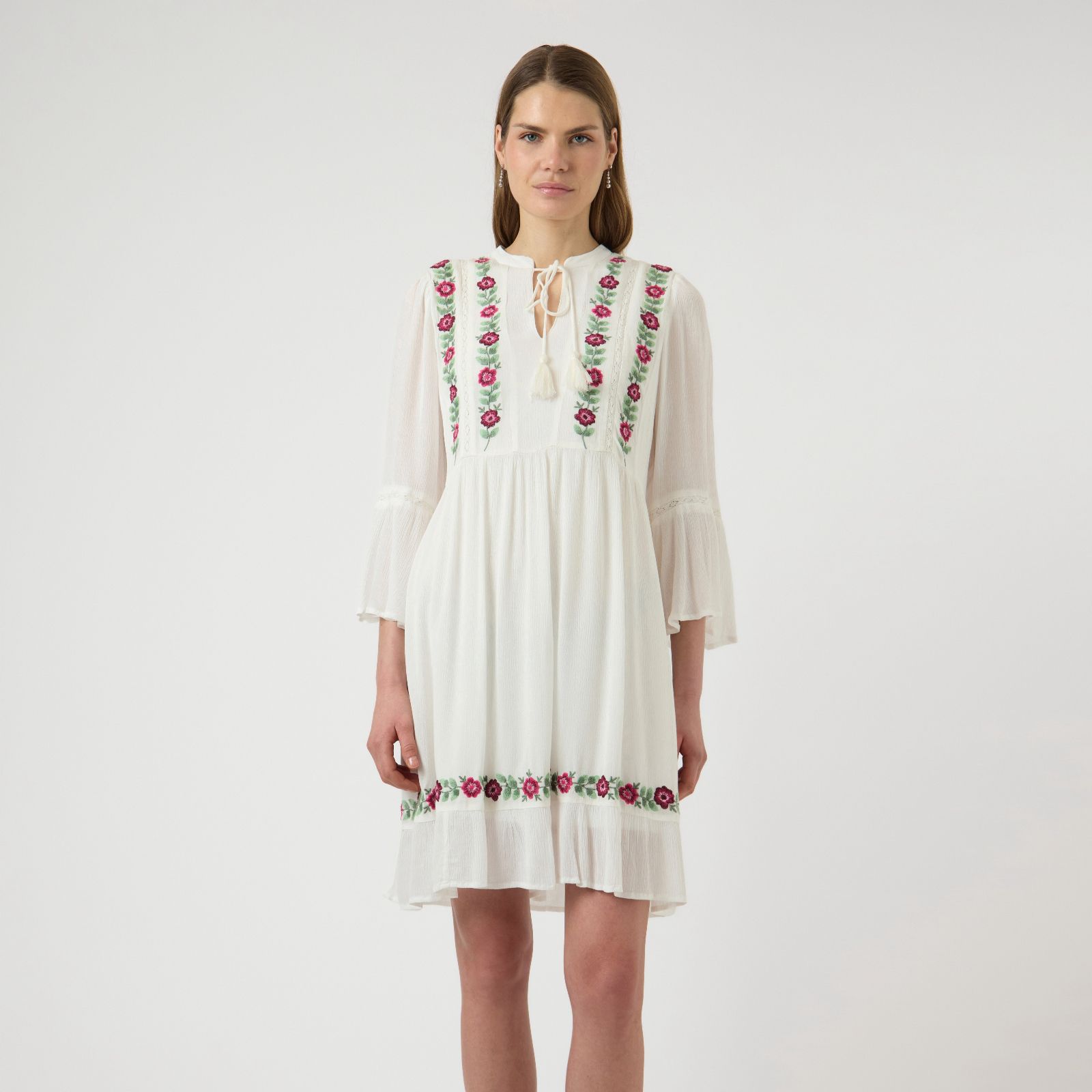 YAS Chella Embroidered Dress