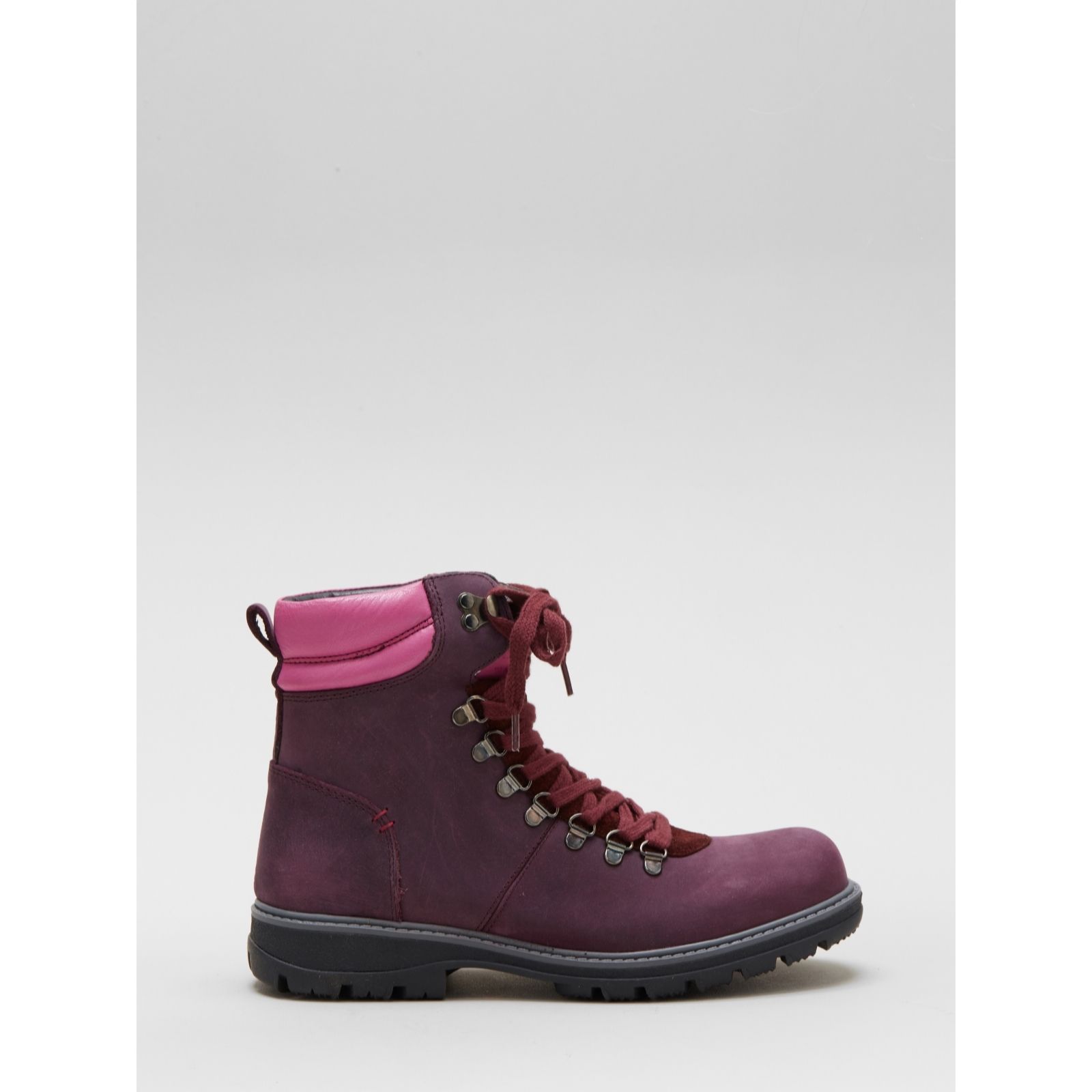 Outlet Adesso Marley Water Resistant Hiking Boot