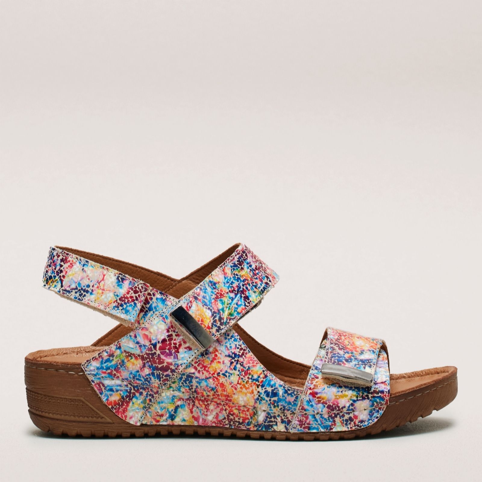 Outlet Adesso Gia Leather Metal Trim Sandal