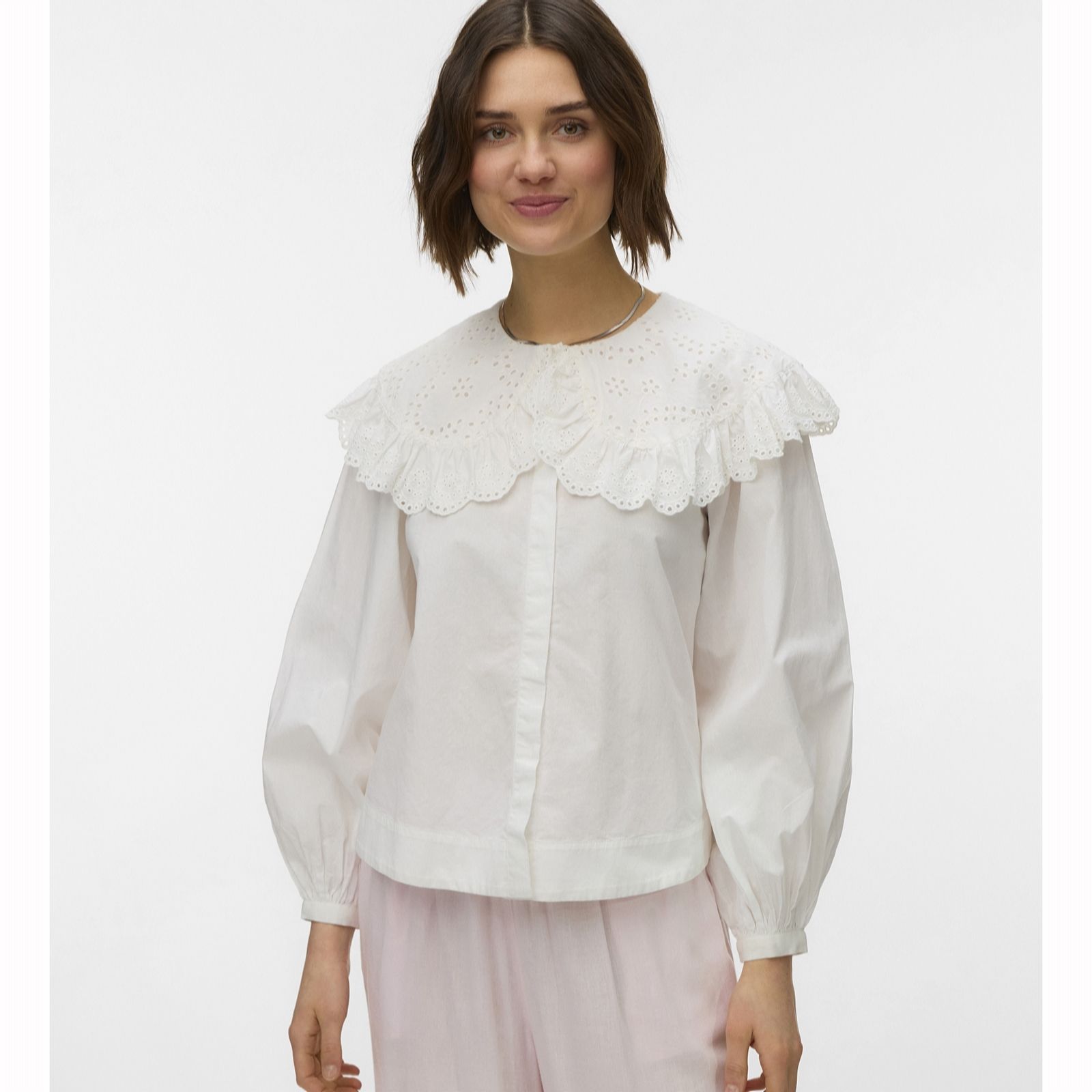 Vero Moda Broderie Collar Shirt