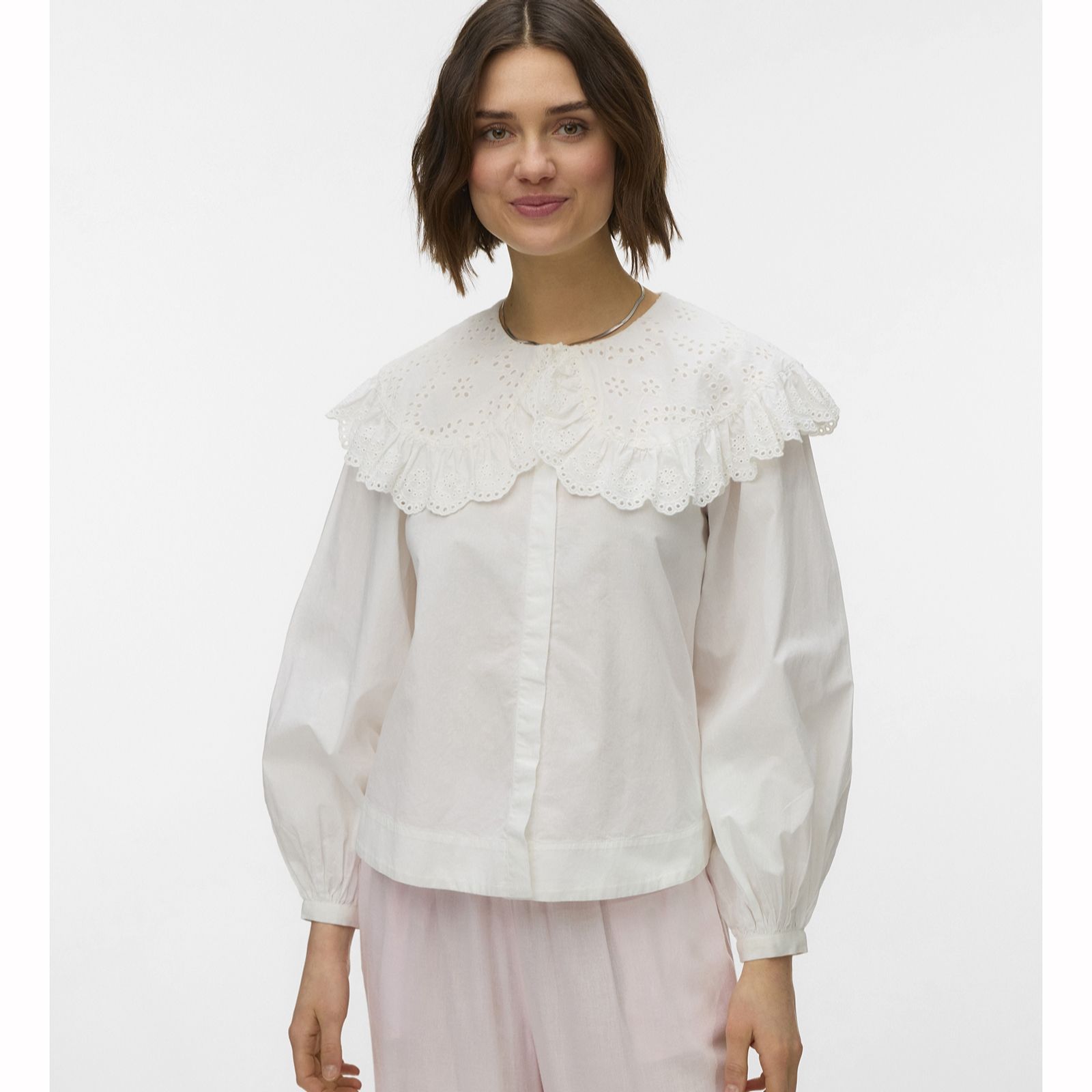 Vero Moda Broderie Collar Shirt