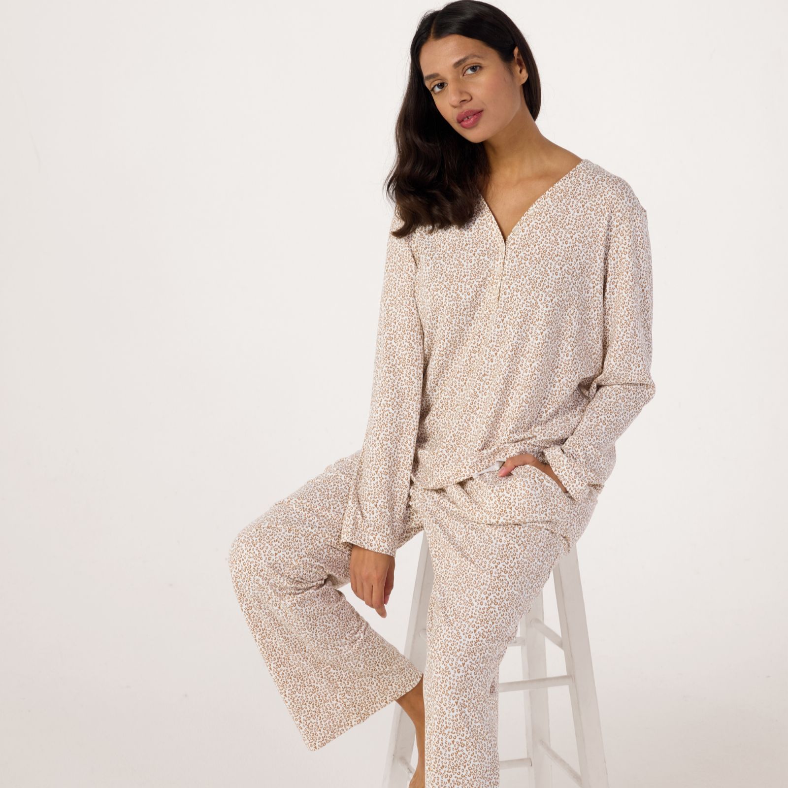 Cozee Home Henley Printed 2 Piece Set
