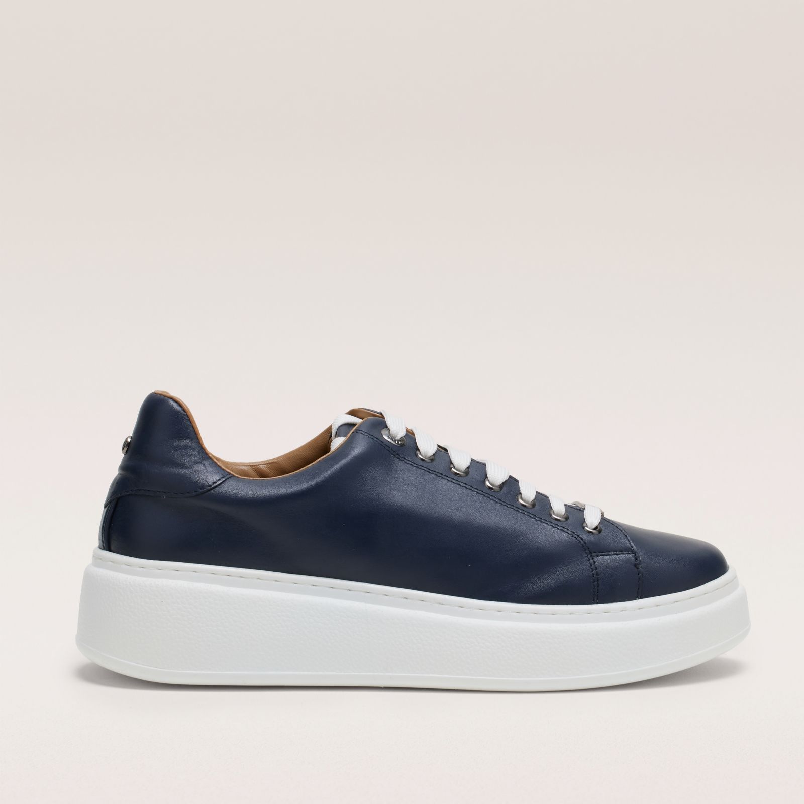 Outlet Moda in Pelle Cherrie Trainers