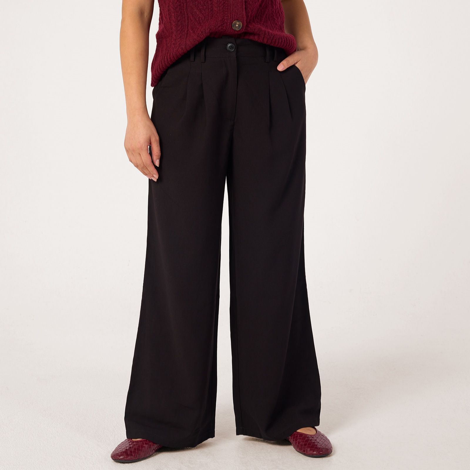 Izabel London Pleated Wide Leg Trousers