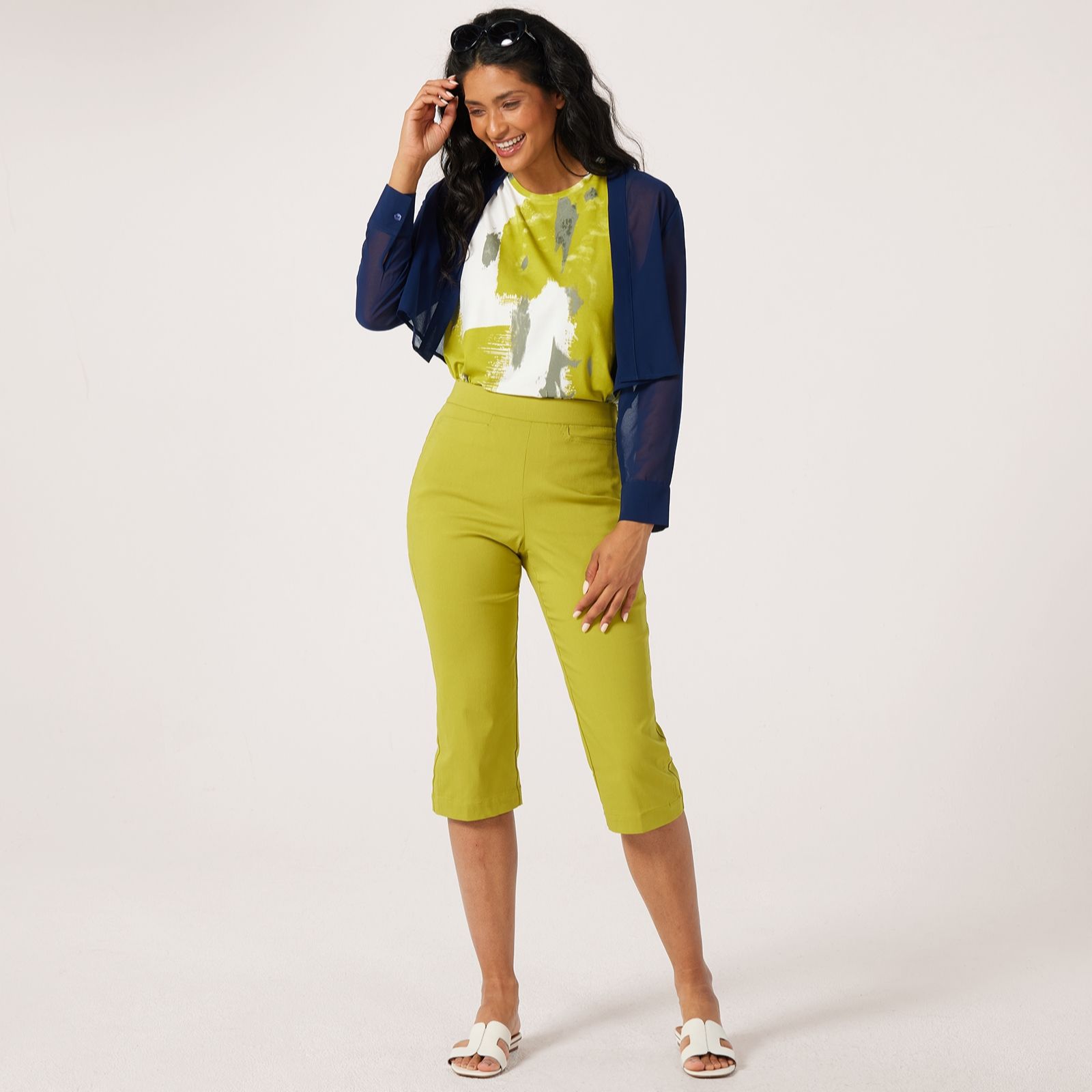 MarlaWynne Collection Flatterfit Capri Trousers With Pocket Detail