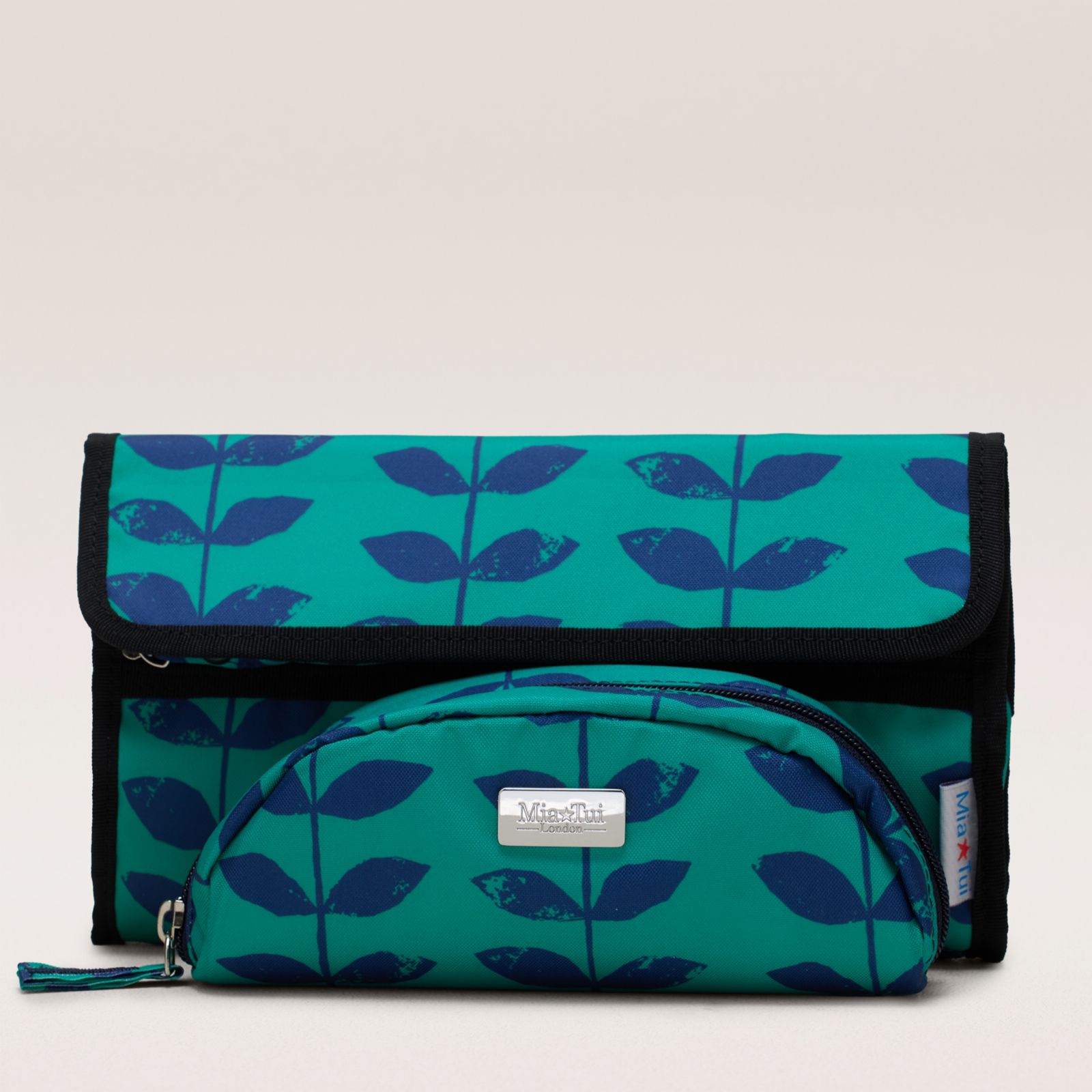 Mia Tui Travel Wallet & Sunglasses Case