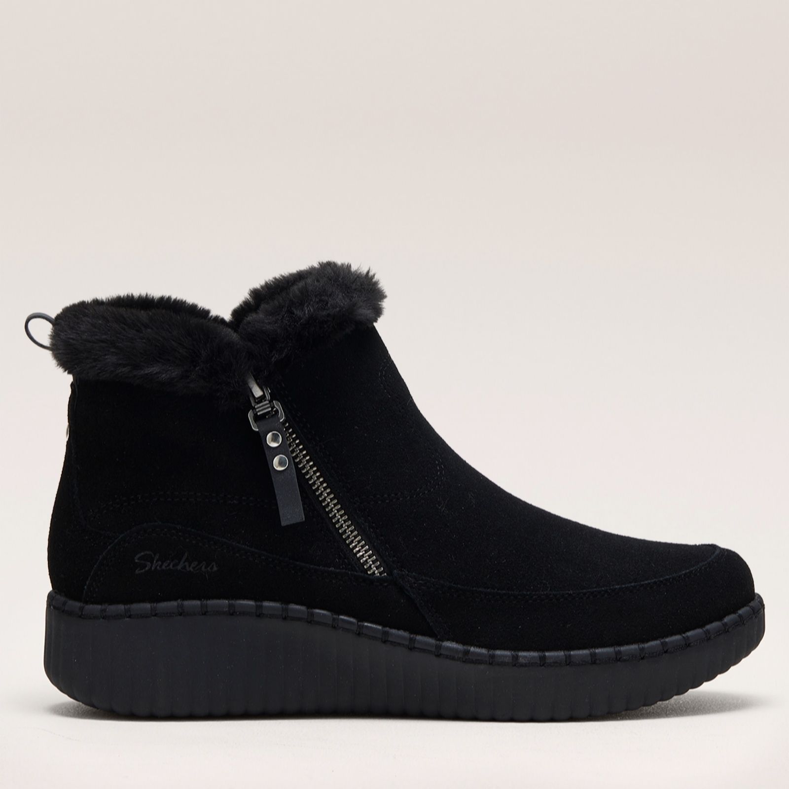 Outlet Skechers Wilshere Suede Bootie