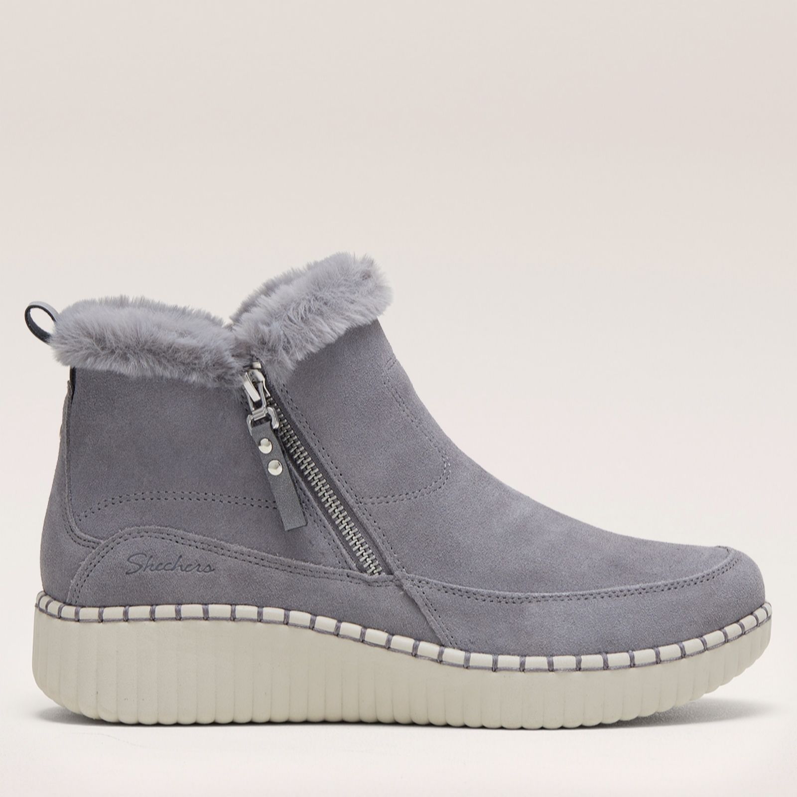 Outlet Skechers Wilshere Suede Bootie