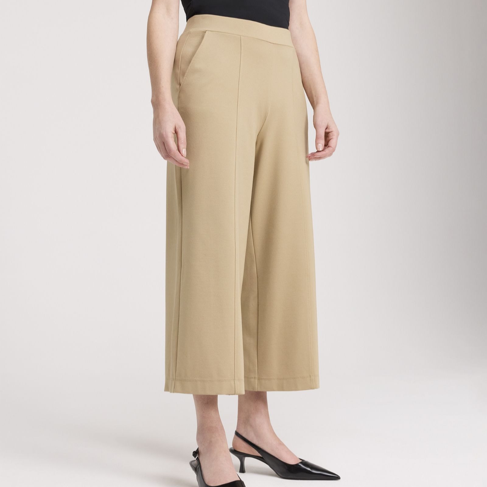 Finery London Taya Ponte Pull On Trouser Short