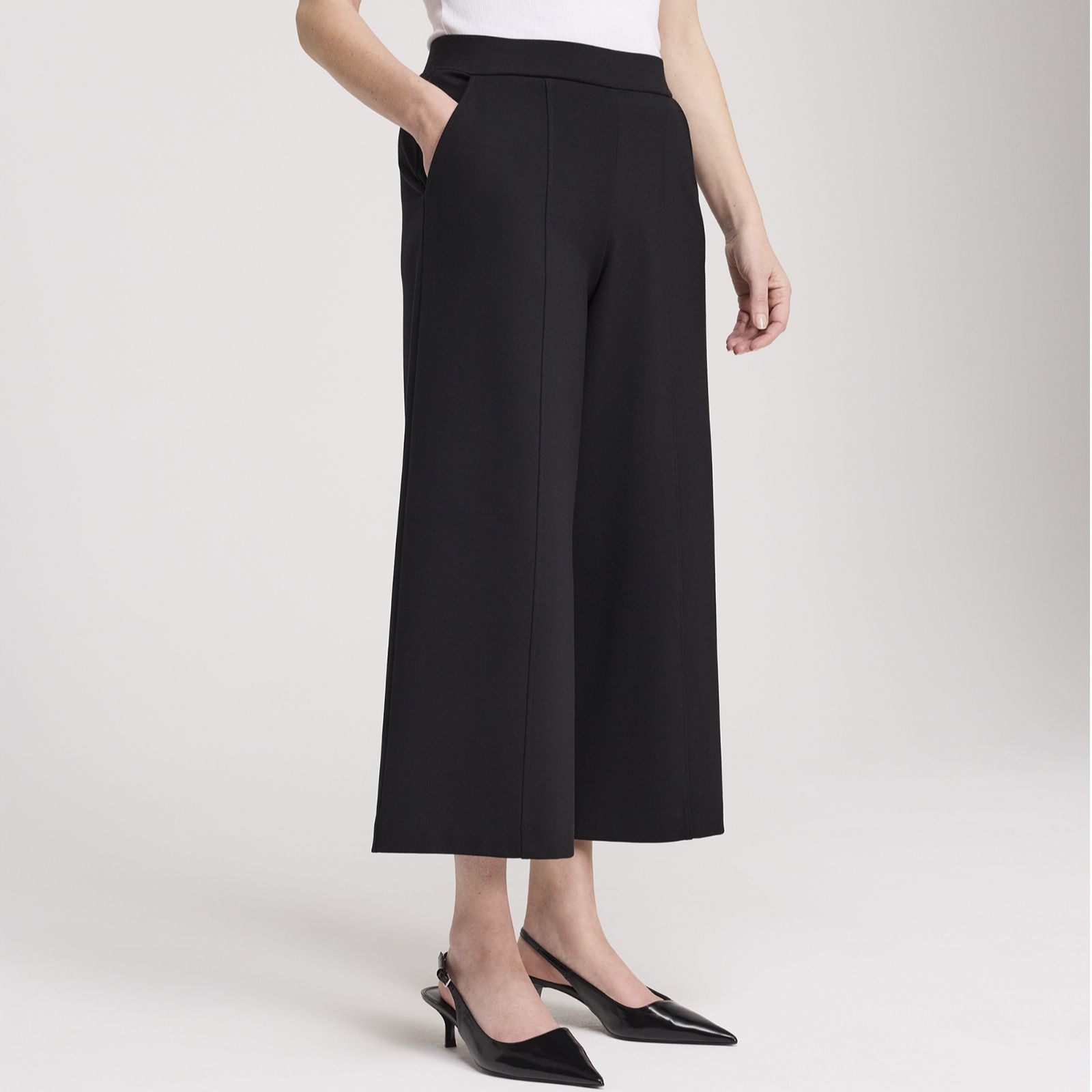 Finery London Taya Ponte Pull On Trouser Short