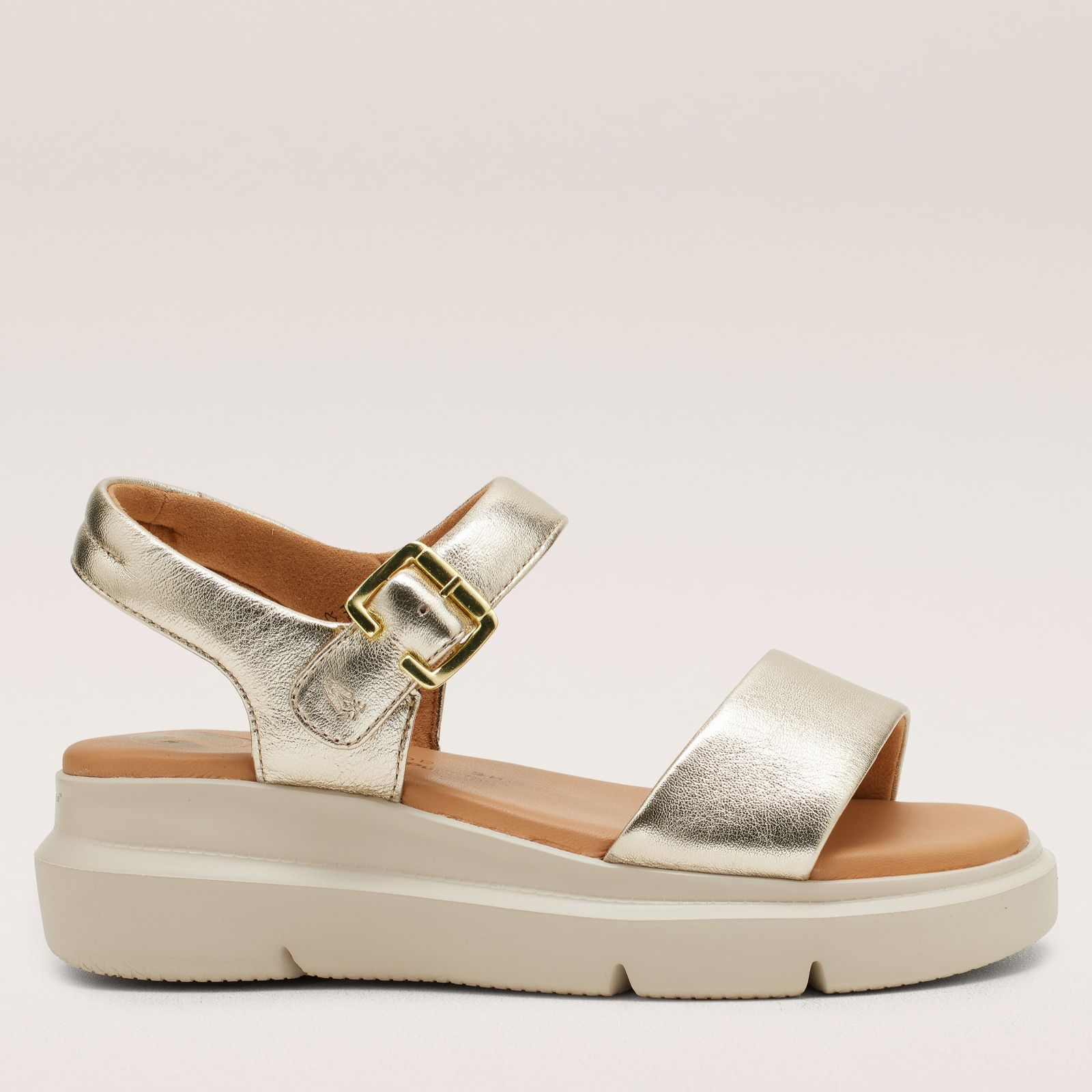 Outlet Hush Puppies Uplift Quarter Strap Sandal