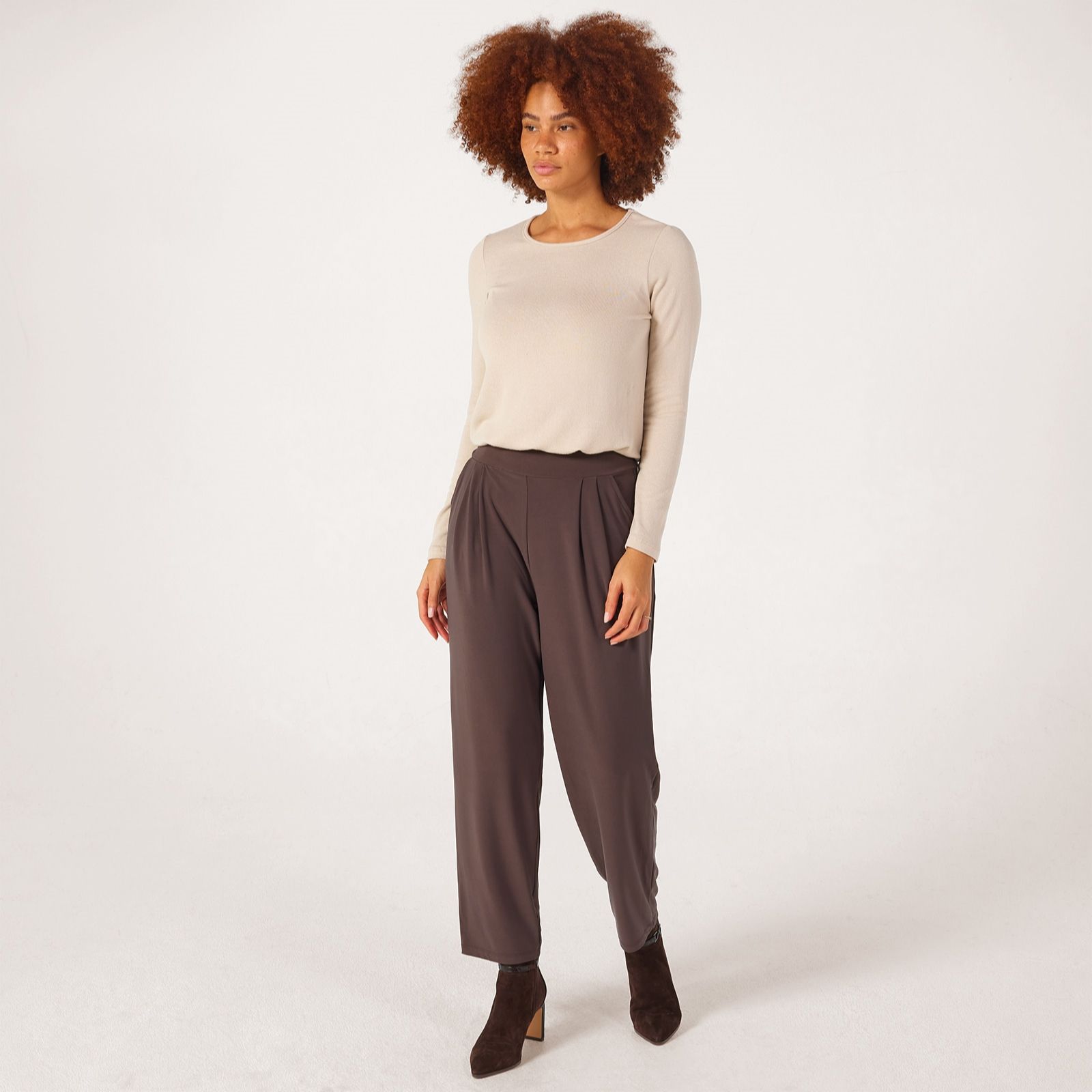 Kim & Co Deluxe Brazil Jersey Wellness Ankle Length Pleated Trousers Petite