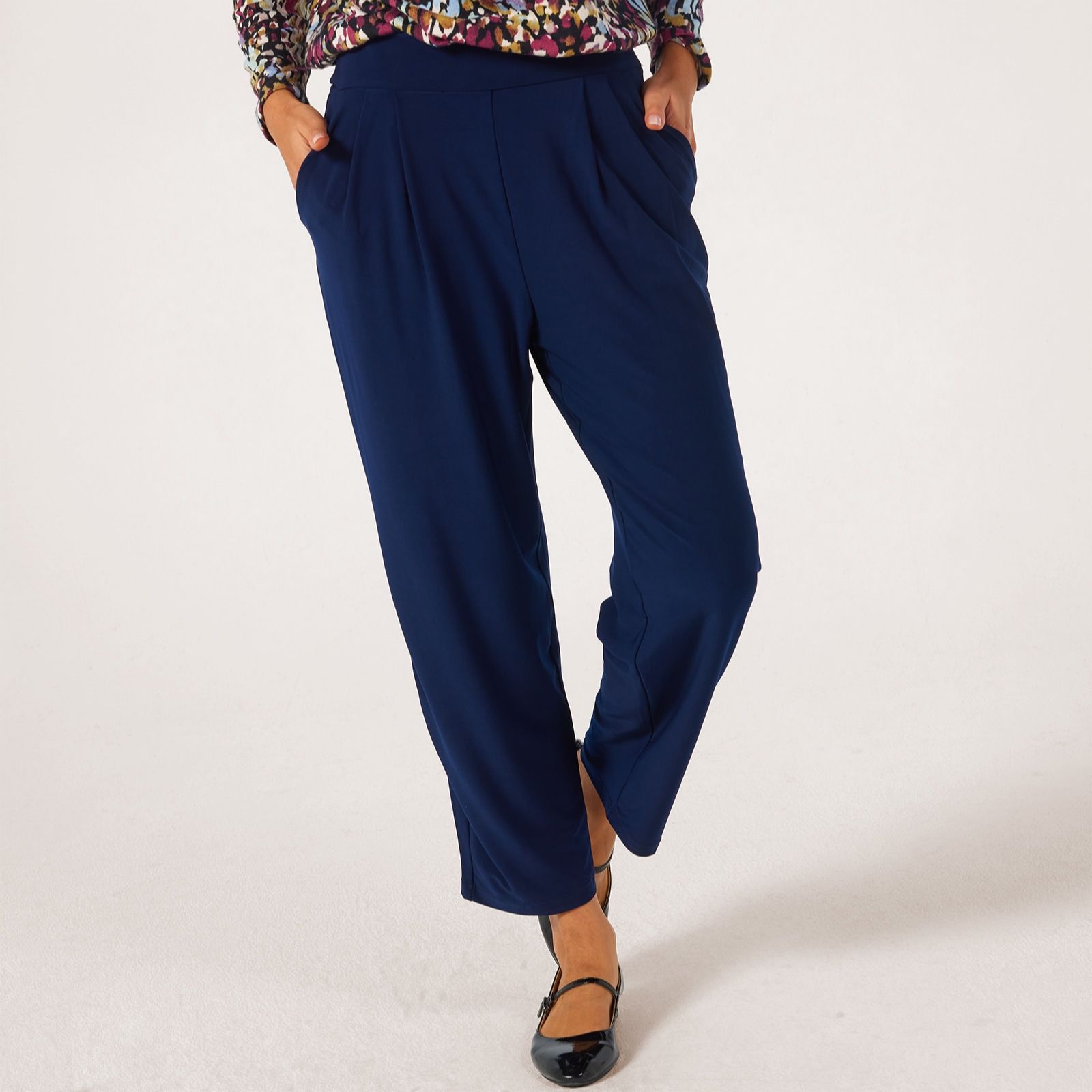 Kim & Co Deluxe Brazil Jersey Wellness Ankle Length Pleated Trousers Petite