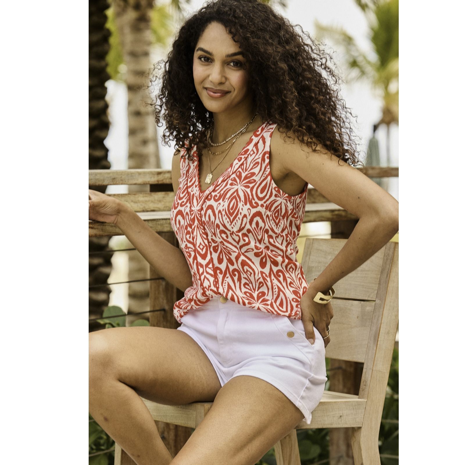 Sosandar Crinkle Scallop Vest