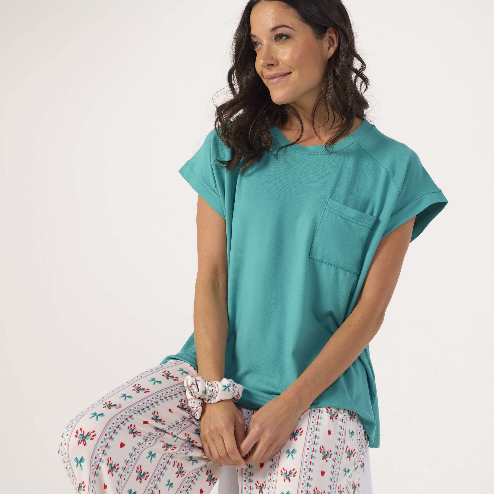 Cozee Home Christmas Long PJ Set w Scrunchie