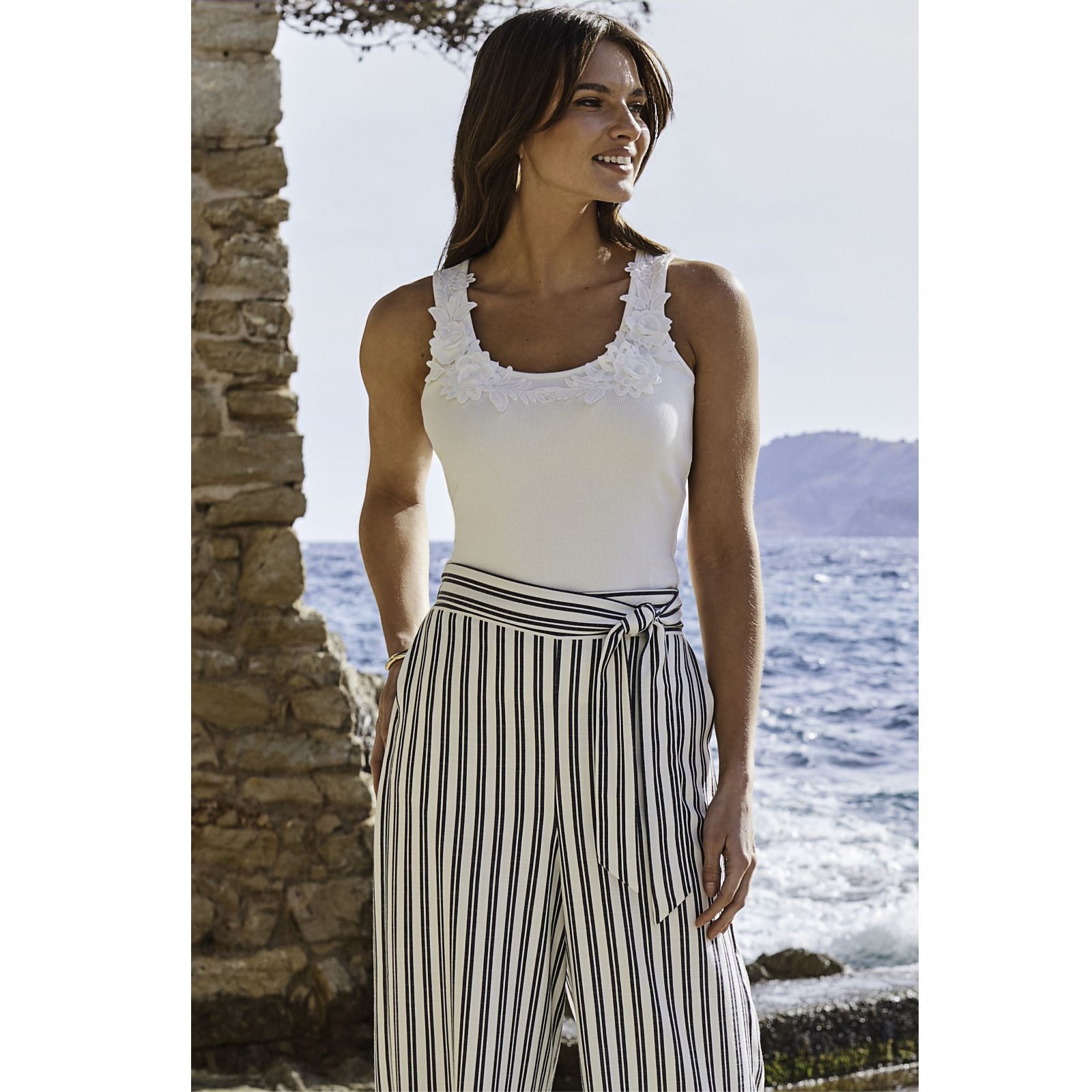 Sosandar Floral Embroided Jersey Vest Top