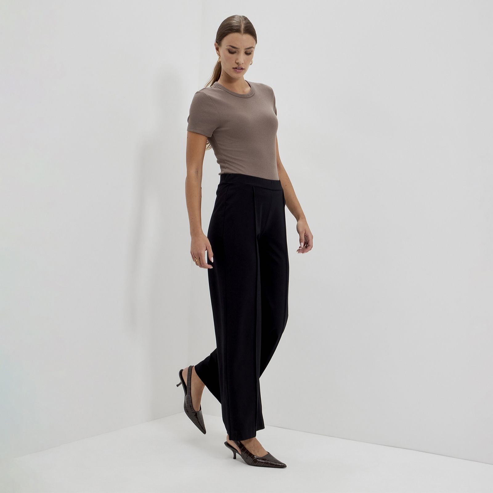Finery London Caryl Ponte Trouser Short