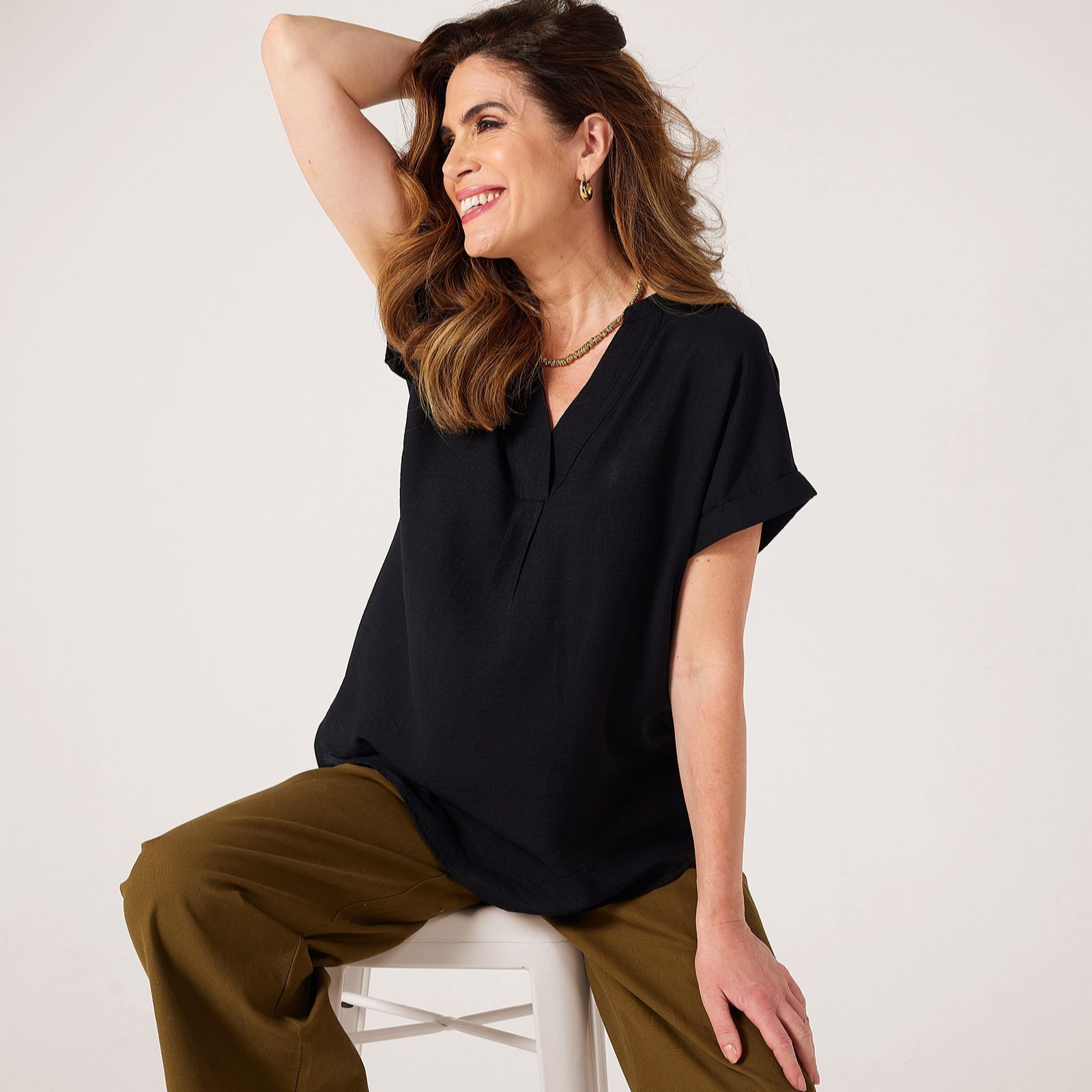 Izabel London V- Neck Relaxed Blouse