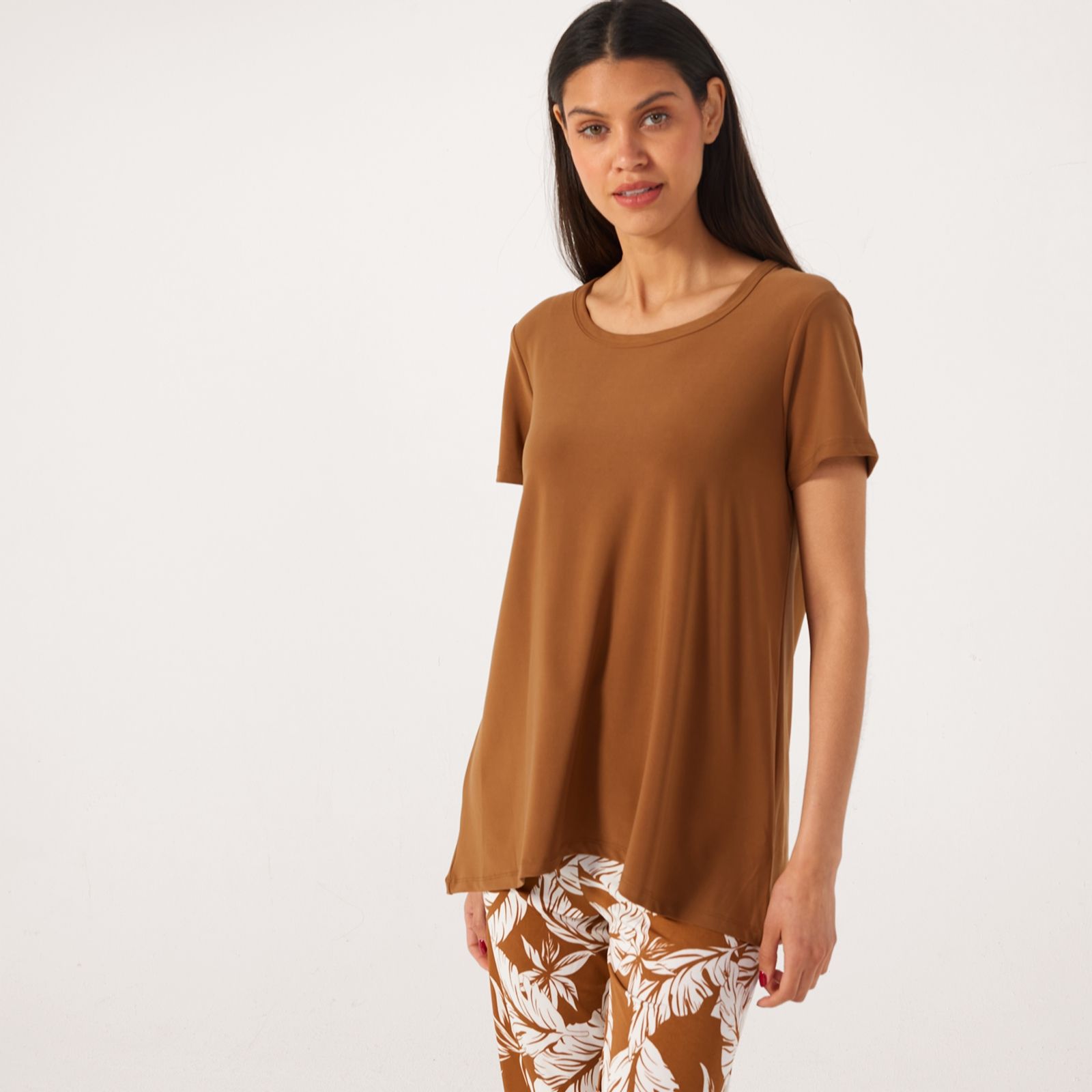 Kim & Co Brazil Jersey Short Sleeve Relaxed High Low Top