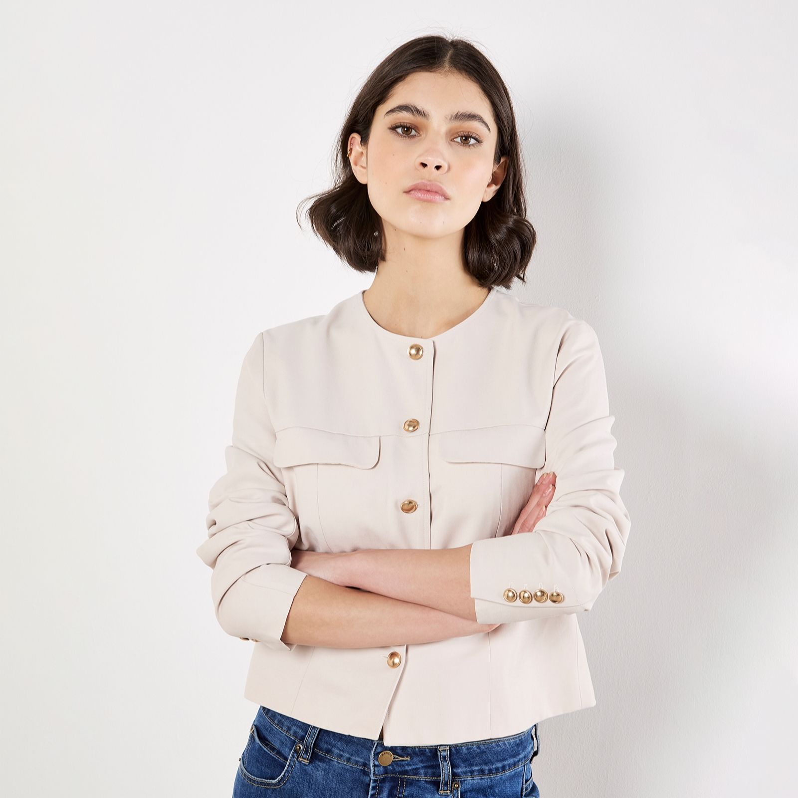 Apricot Tailored Clean Neck Jacket