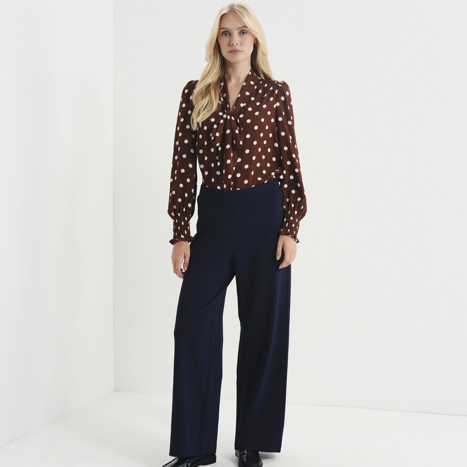 Finery London Kenzie Ponte Stretch Waist Trousers Short Length