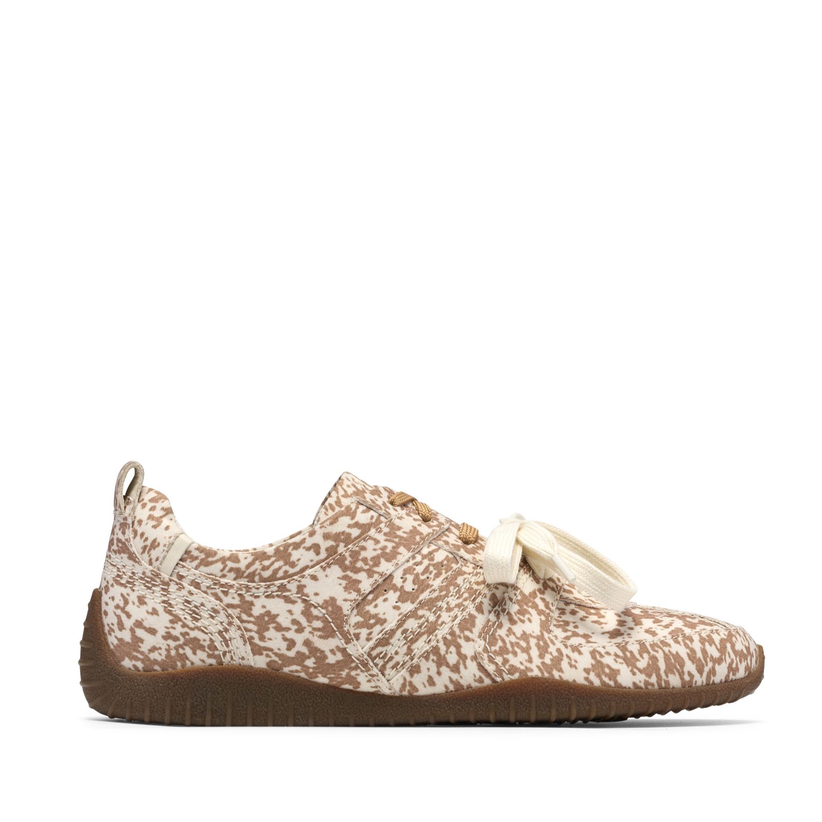 Clarks Meridor Lace Trainer