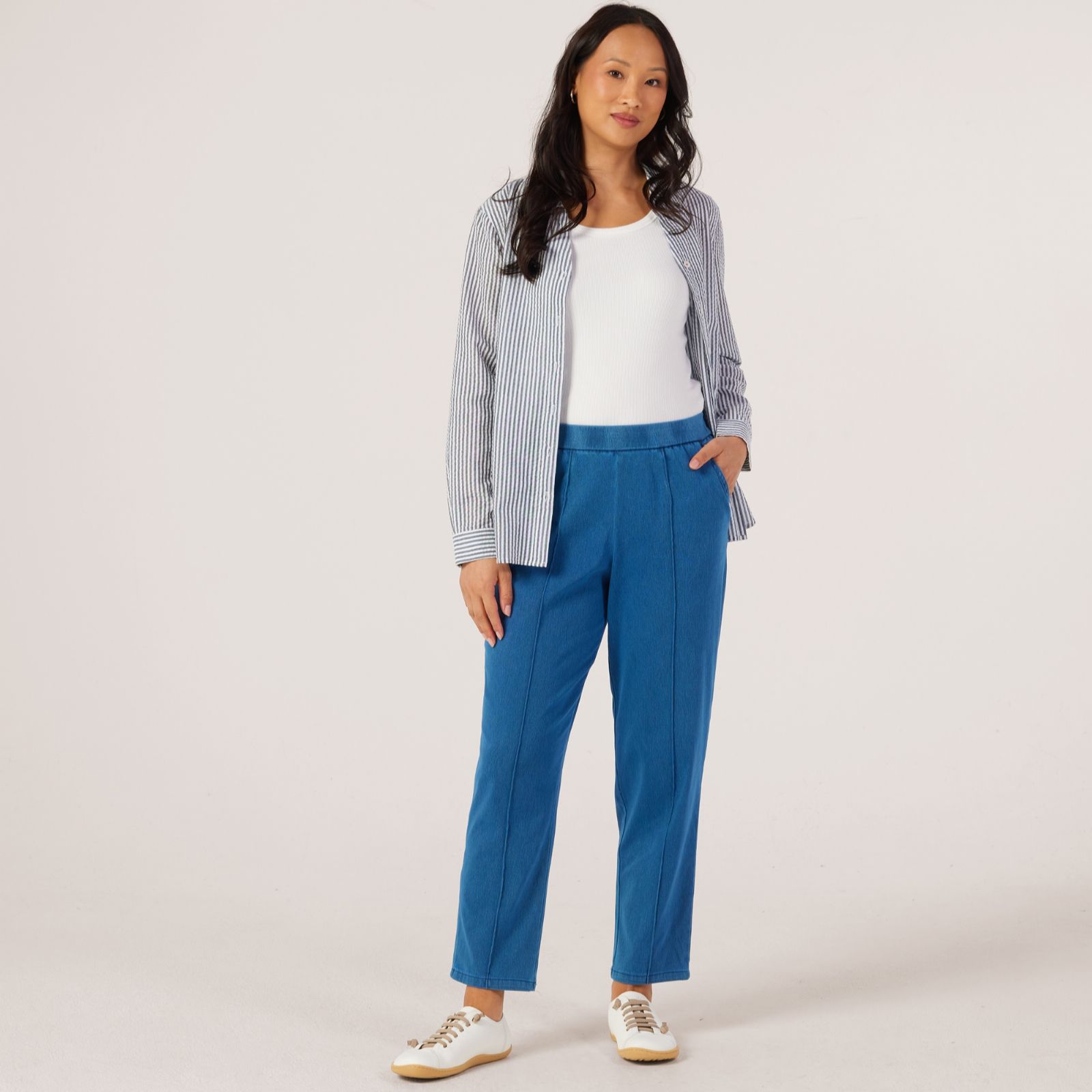 Denim & Co. Comfy Knit Denim Tapered Pull On Trouser Petite