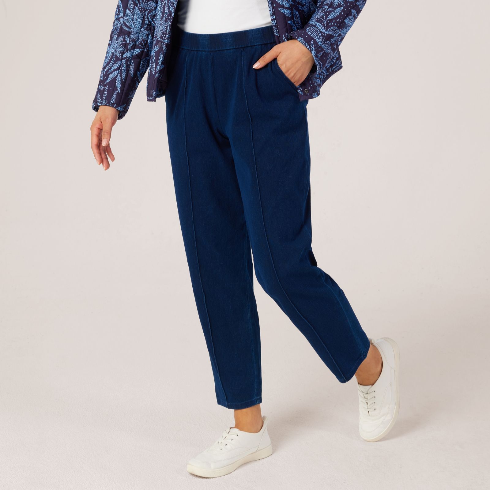 Denim & Co. Comfy Knit Denim Tapered Pull On Trouser Petite