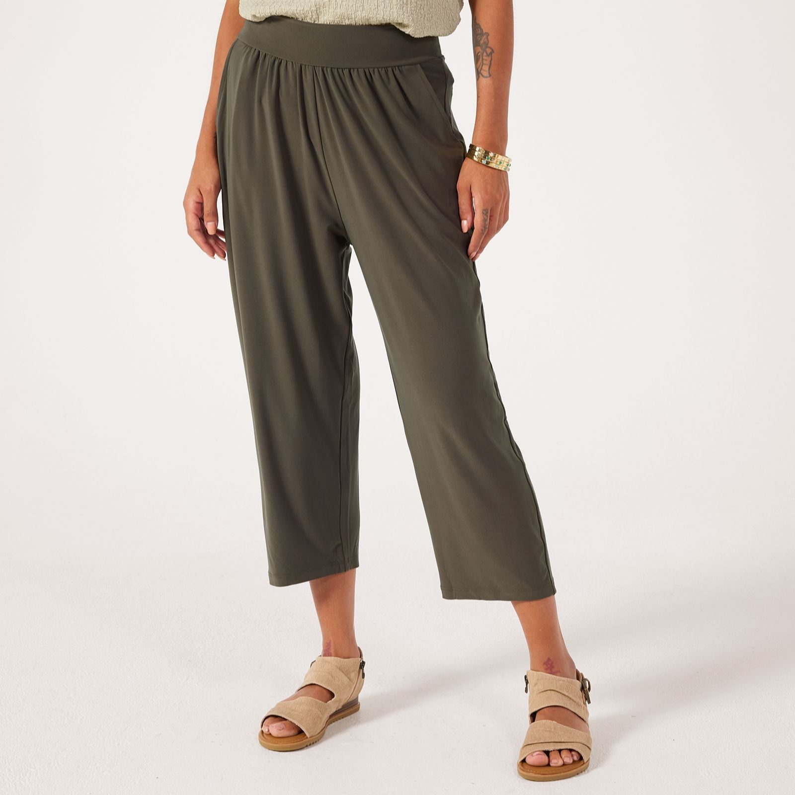 Kim & Co Deluxe Brazil Jersey Relaxed Cropped Trousers