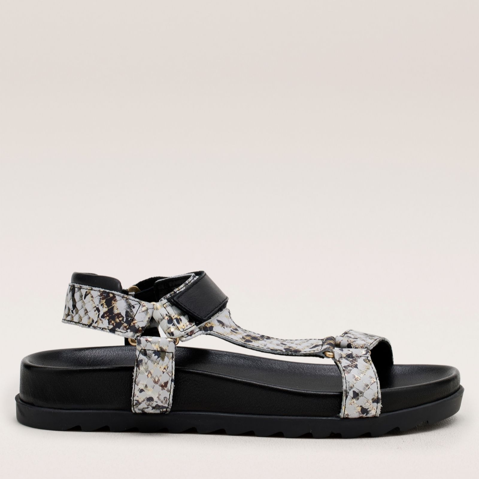 Outlet Adesso Afra Leather Sandal