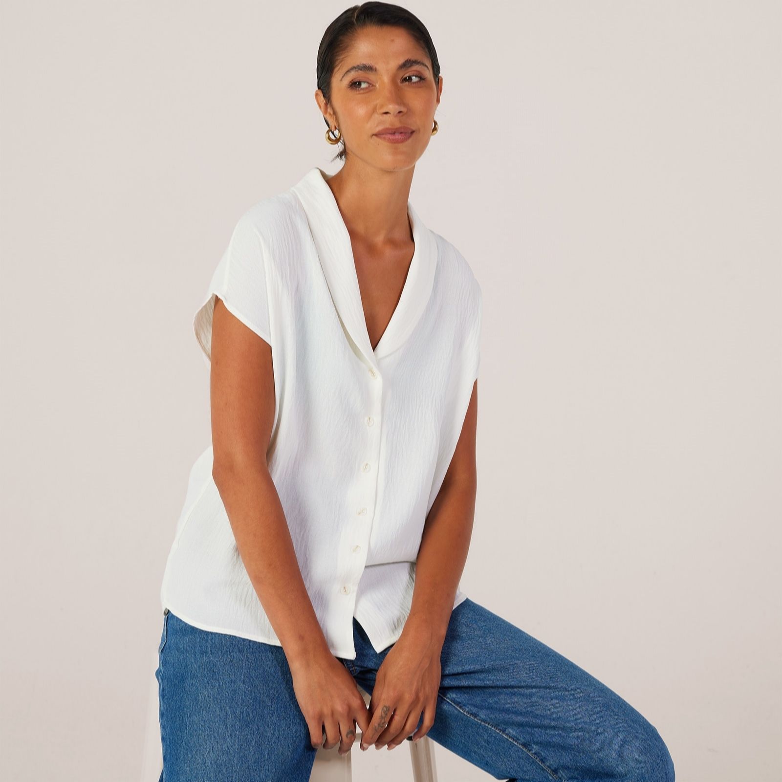 Kim & Co Crinkle Poplin Short Dolman Sleeve Shawl Collar Shirt