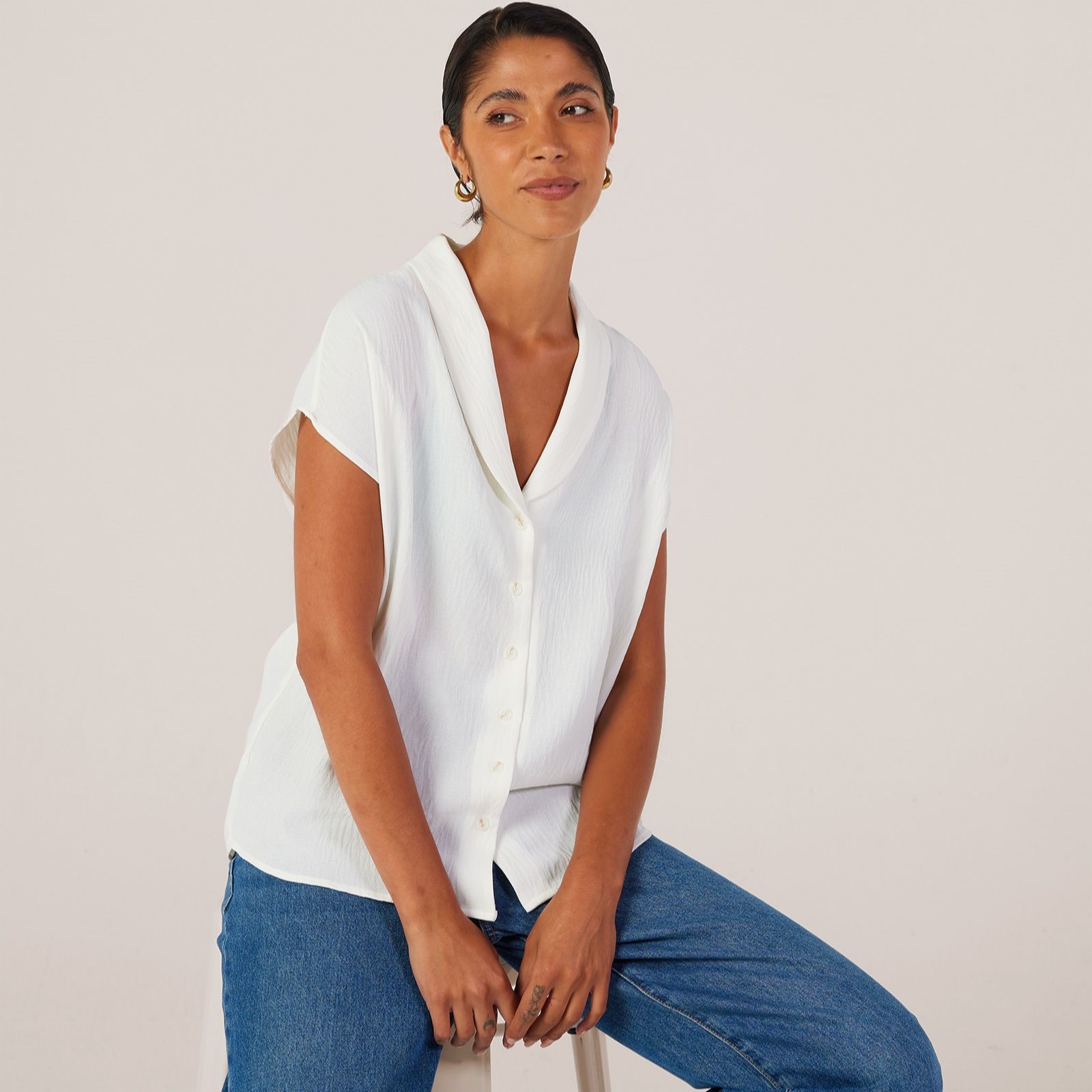 Kim & Co Crinkle Poplin Short Dolman Sleeve Shawl Collar Shirt