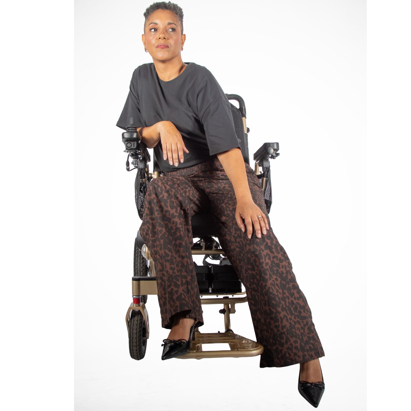 Unhidden Izzy Relaxed Trouser