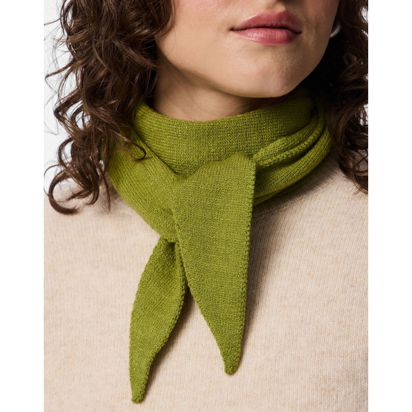 Pieces Komma Triangle Scarf