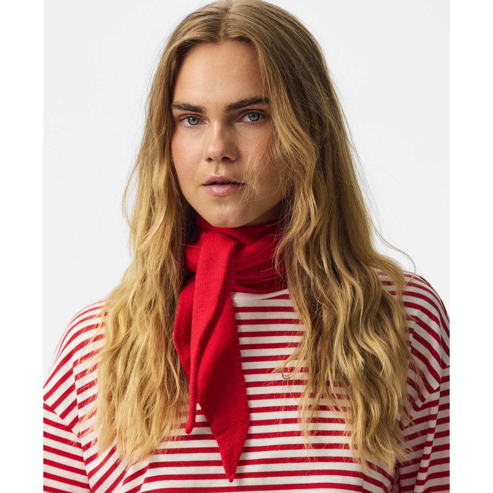 Pieces Komma Triangle Scarf