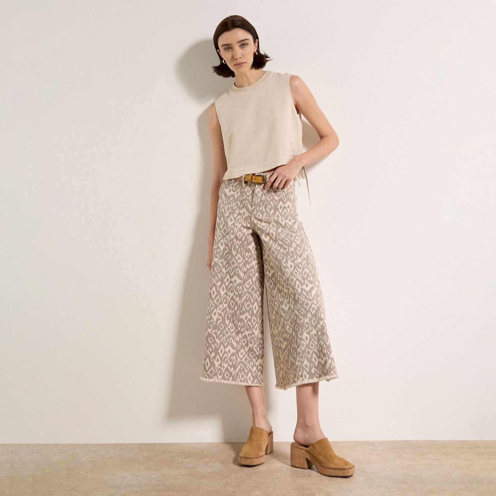 Apricot Ikat Giana 2 Pocket Wide Leg Jeans