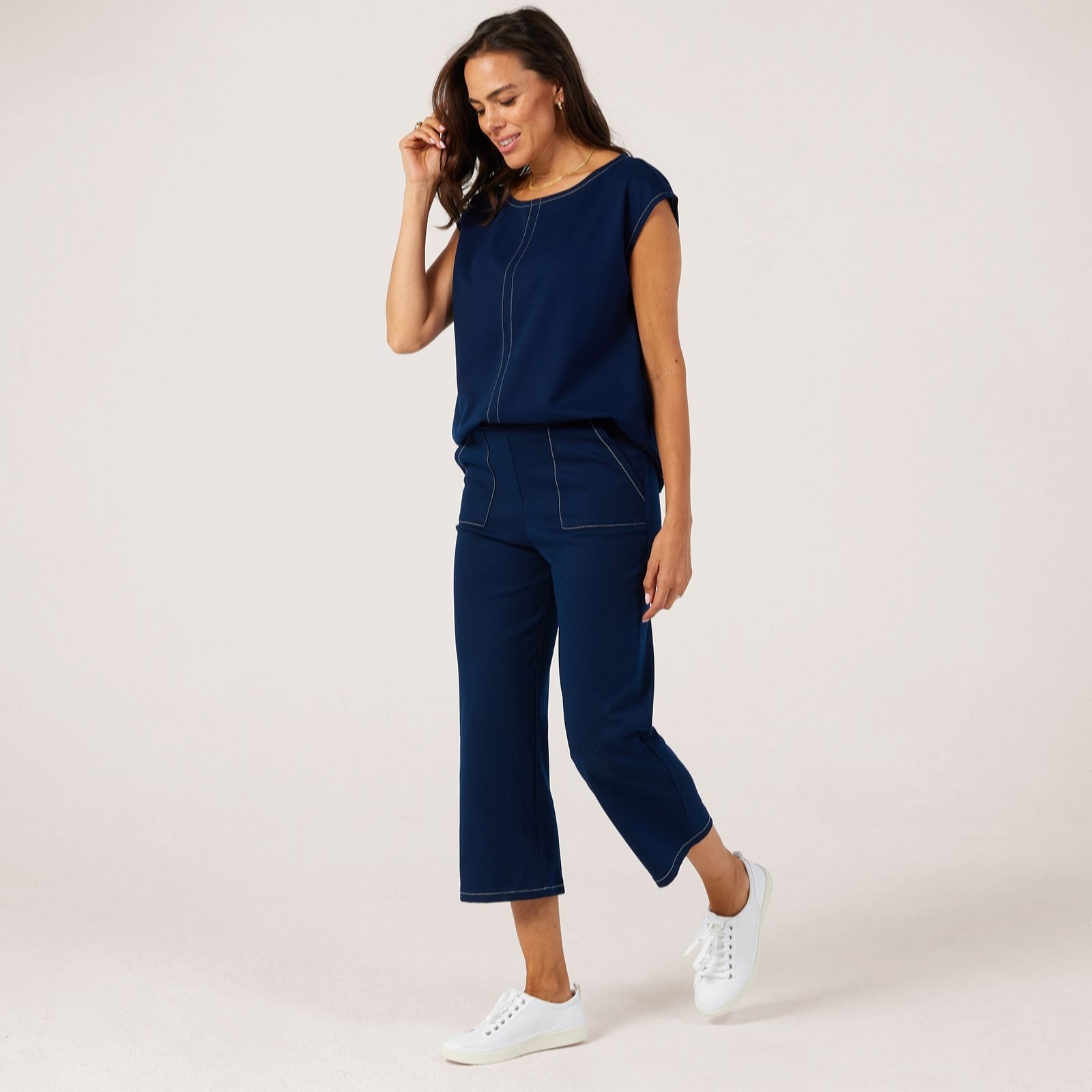 Kim & Co Contrast Stitch Jenna Twill Wide Leg Crop Standard Trousers