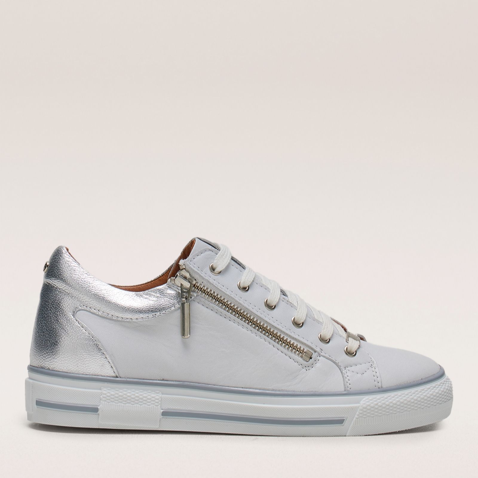 Outlet Moda in Pelle Bramleigh Trainer