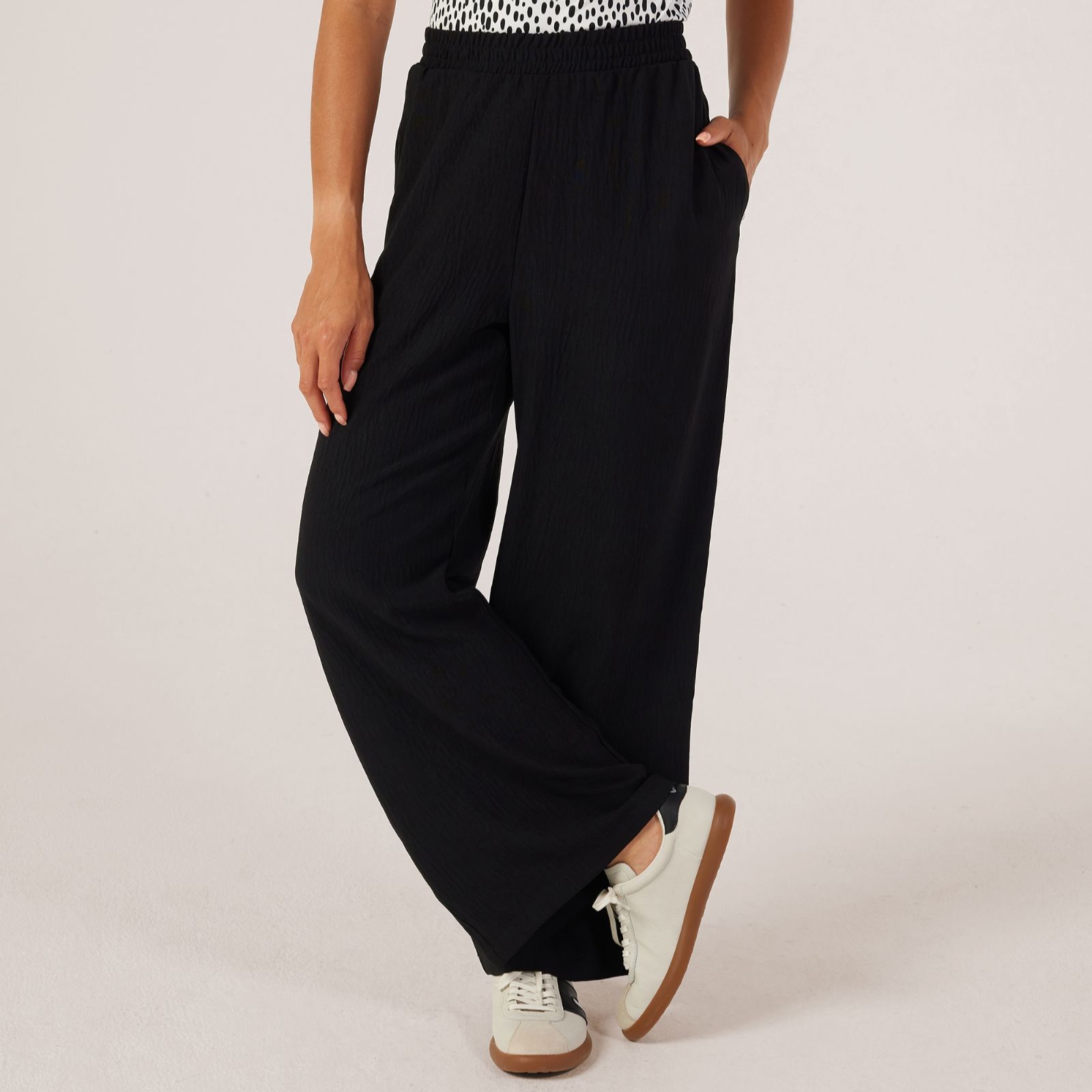 Kim & Co Crinkle Poplin Wide Leg Leah Petite Trousers with Pockets