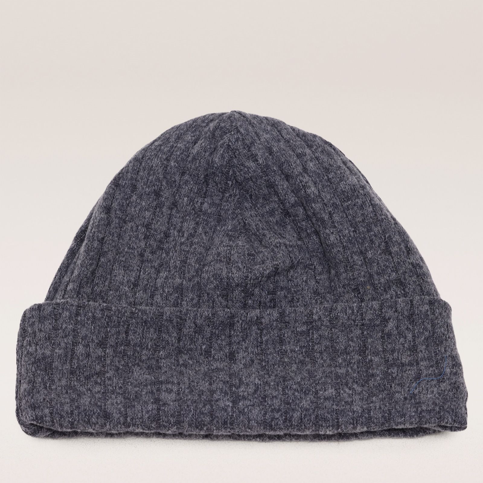 Kim & Co Fine Cable Knit Hat