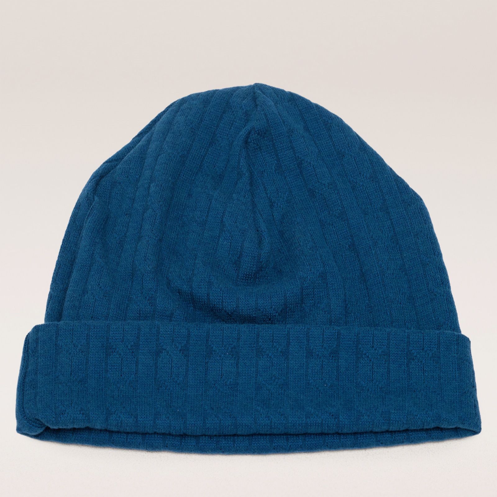Kim & Co Fine Cable Knit Hat