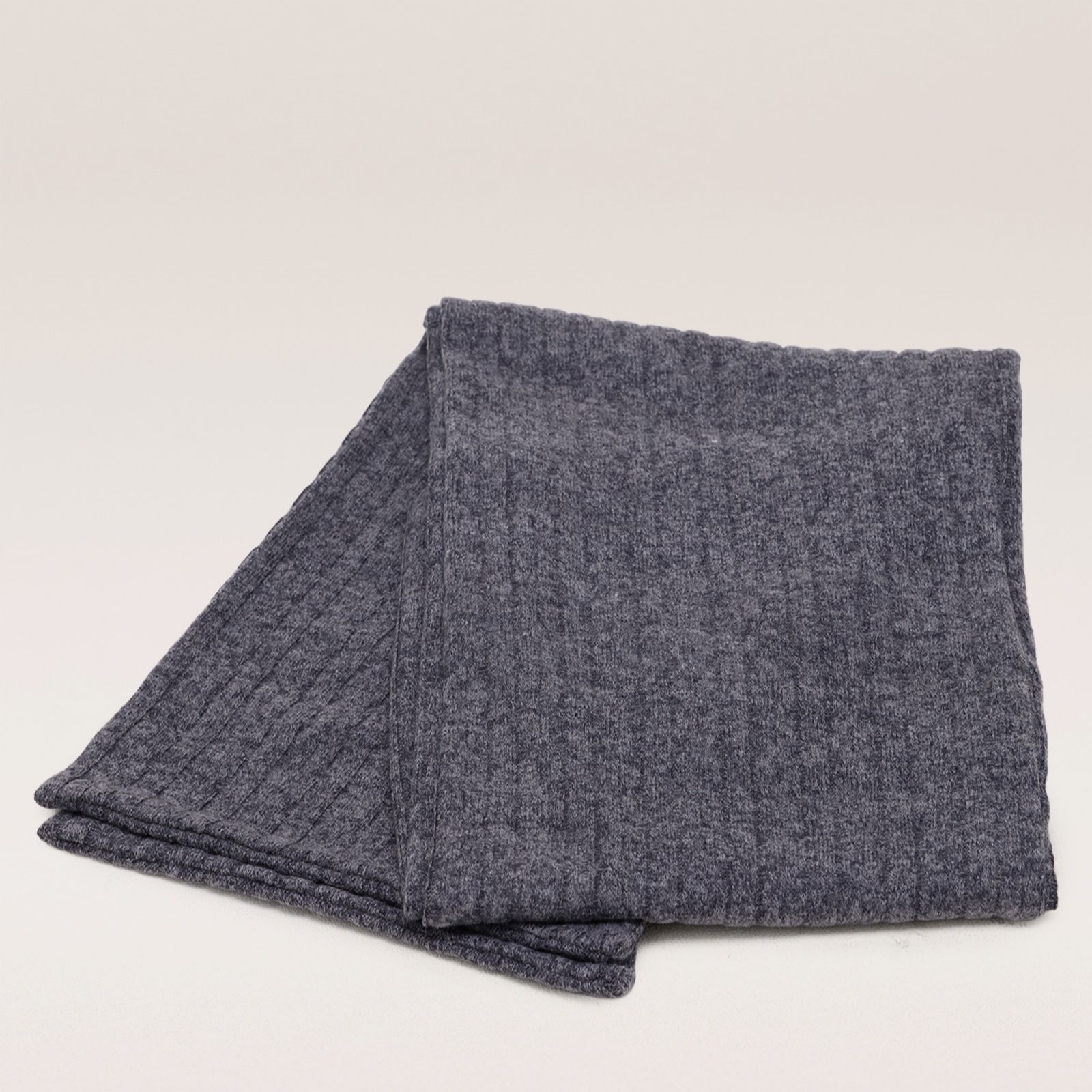 Kim & Co Fine Cable Knit Scarf