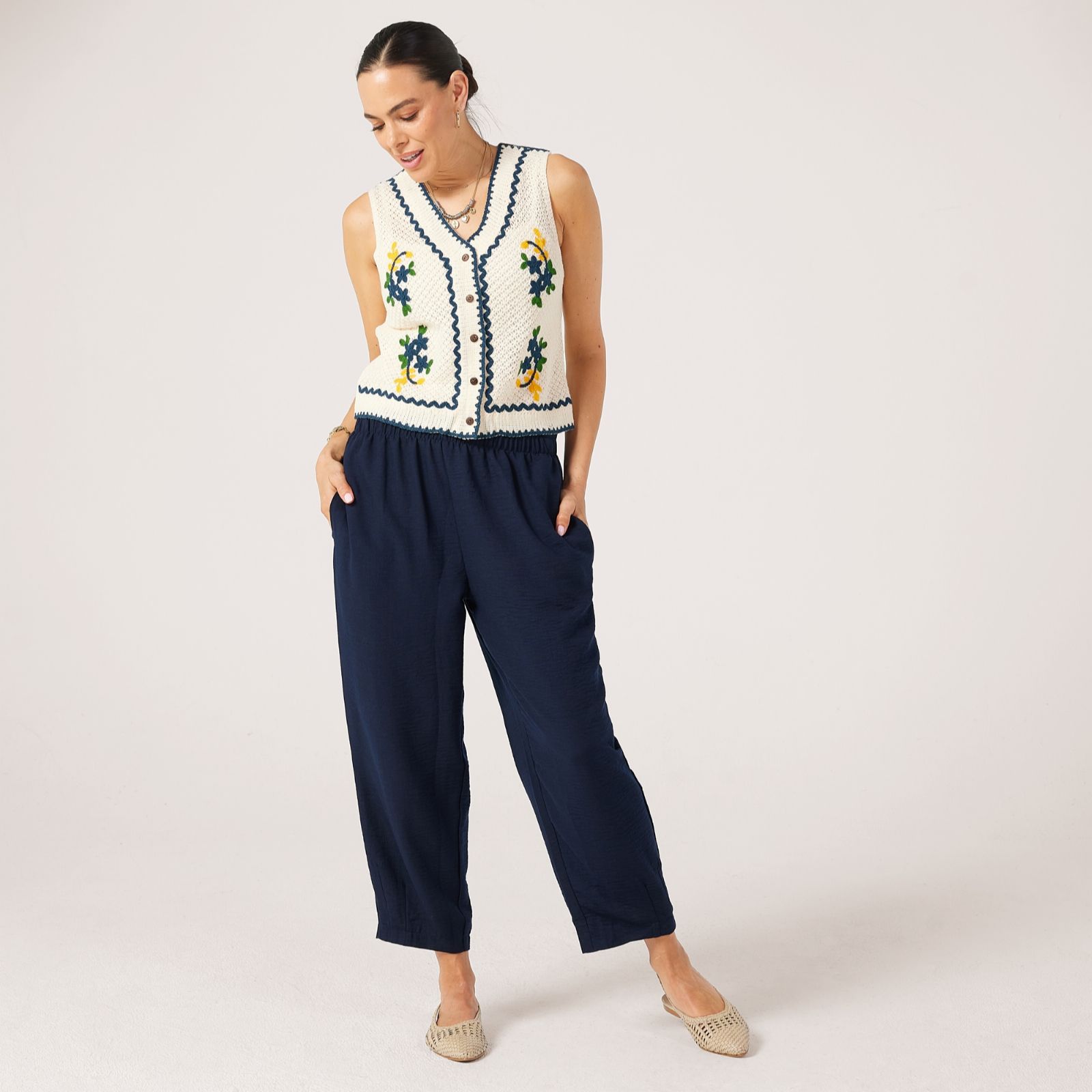 Kim & Co Linen Feel Ankle Length Relaxed Carrot Standard Trousers