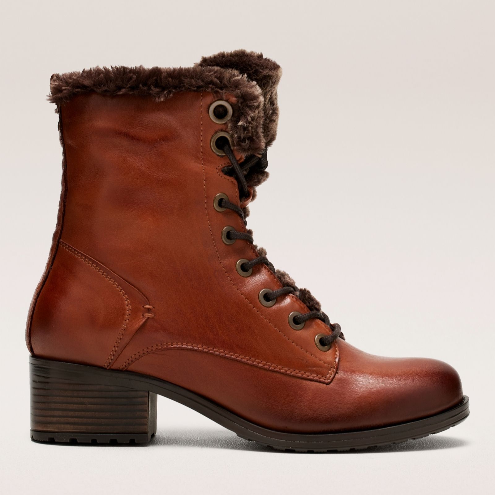 Outlet Moda in Pelle Alpinne Lace up Boot