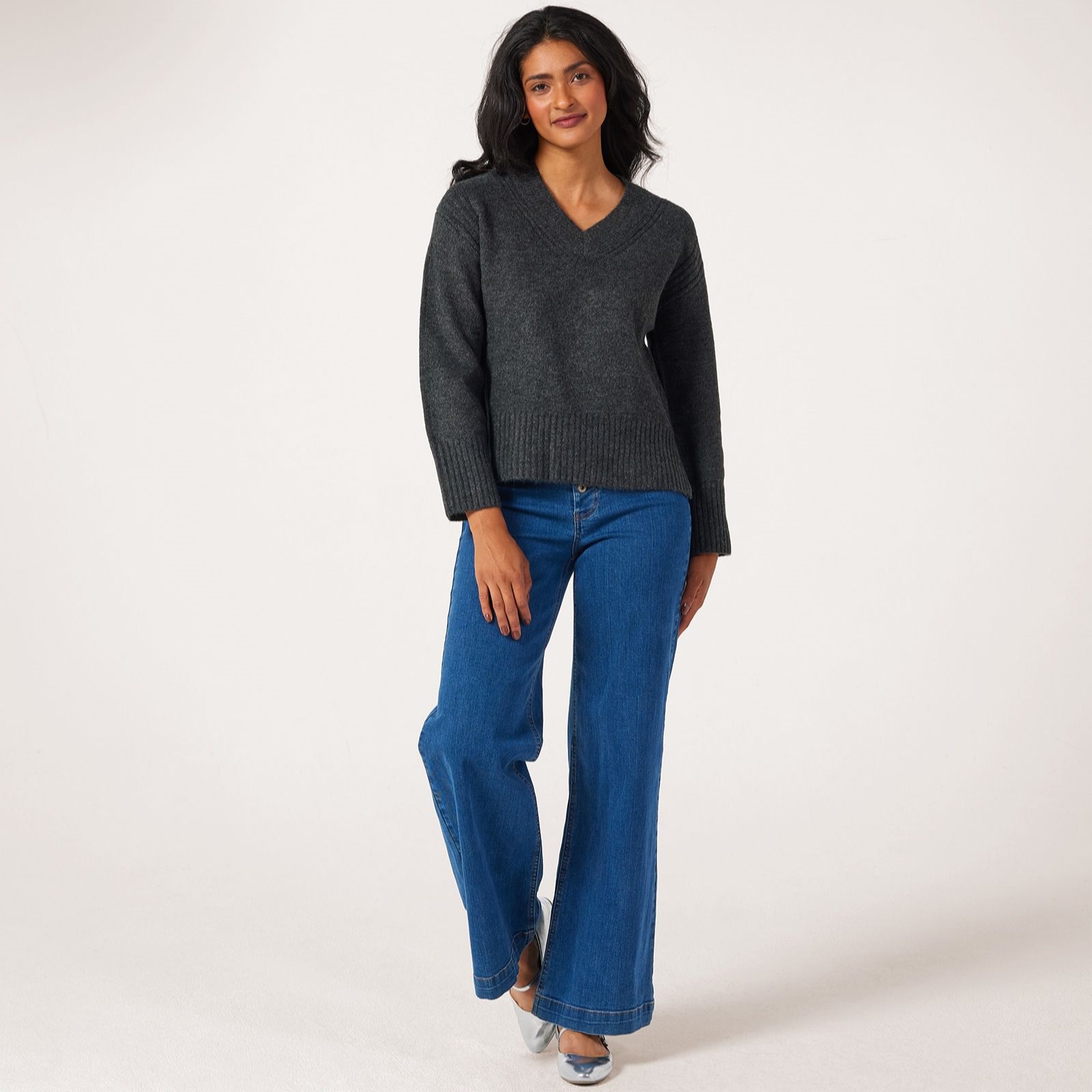 Denim & Co. Essentials V Neck Jumper