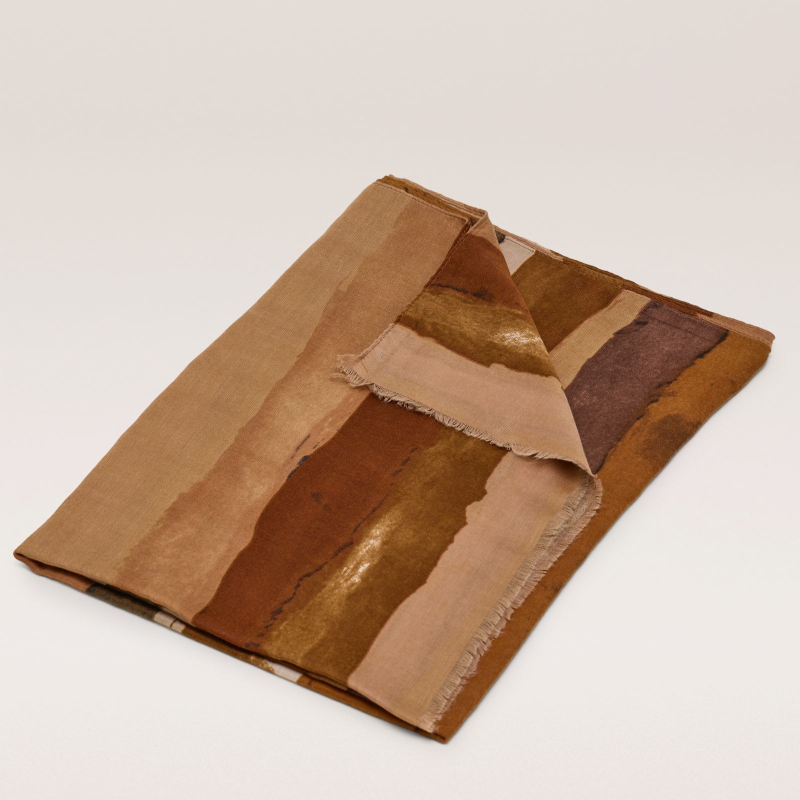Malissa J Printed Scarf