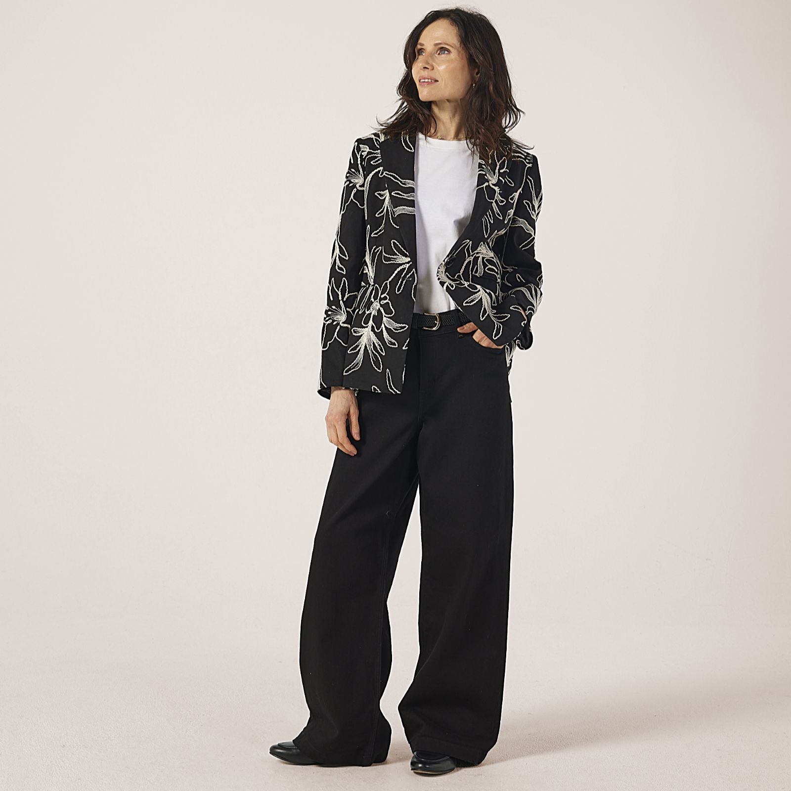 Helene Berman 100% Cotton Embroidered Black Blazer