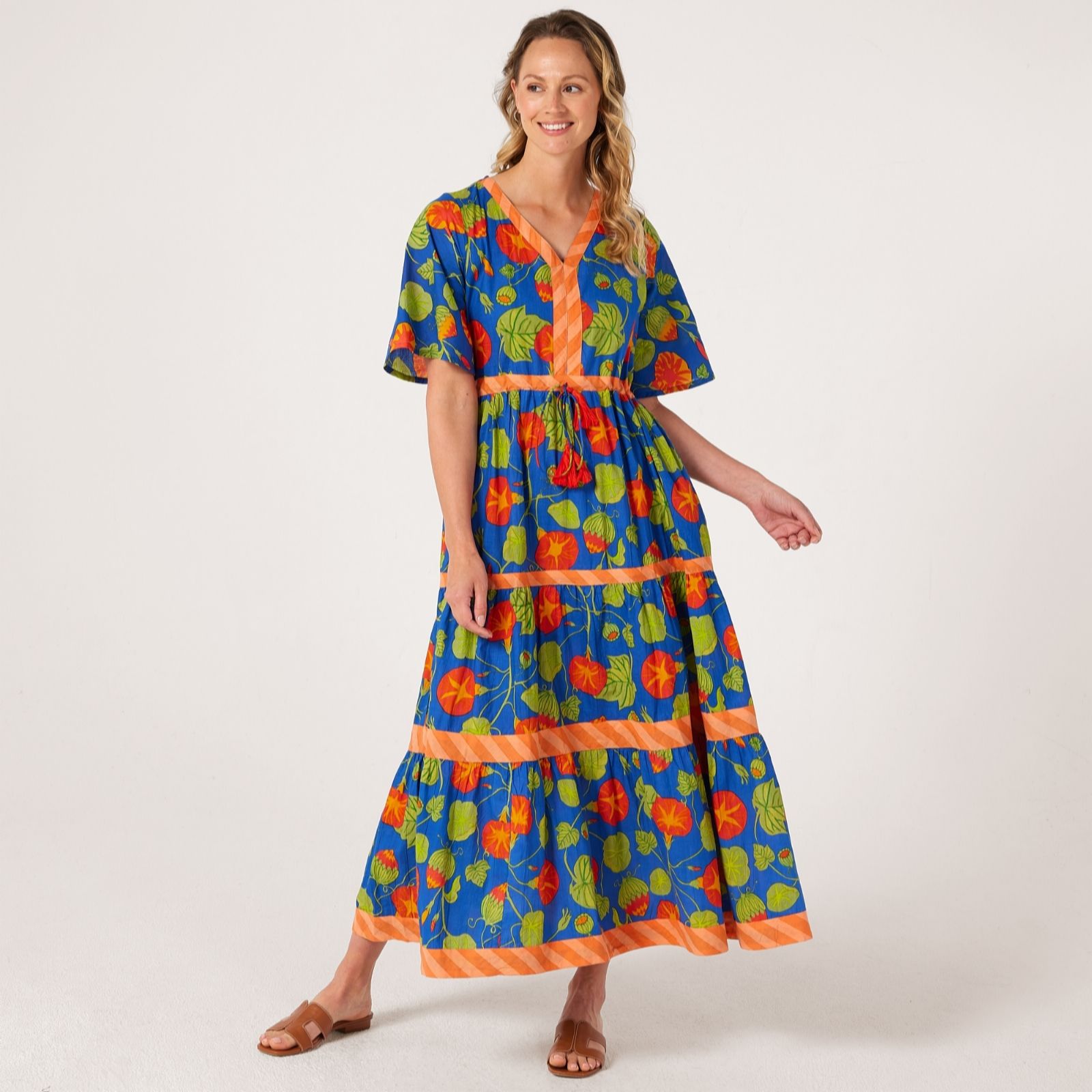 Handprint Dream V Neck Floral Tiered Maxi Dress