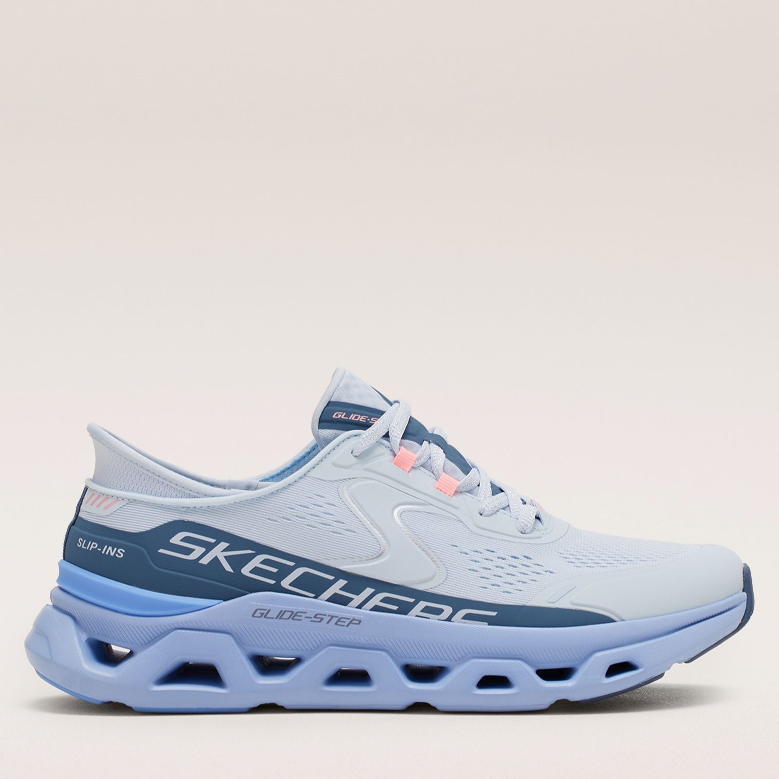 Skechers Glide-Step Altus Slip-Ins Trainer