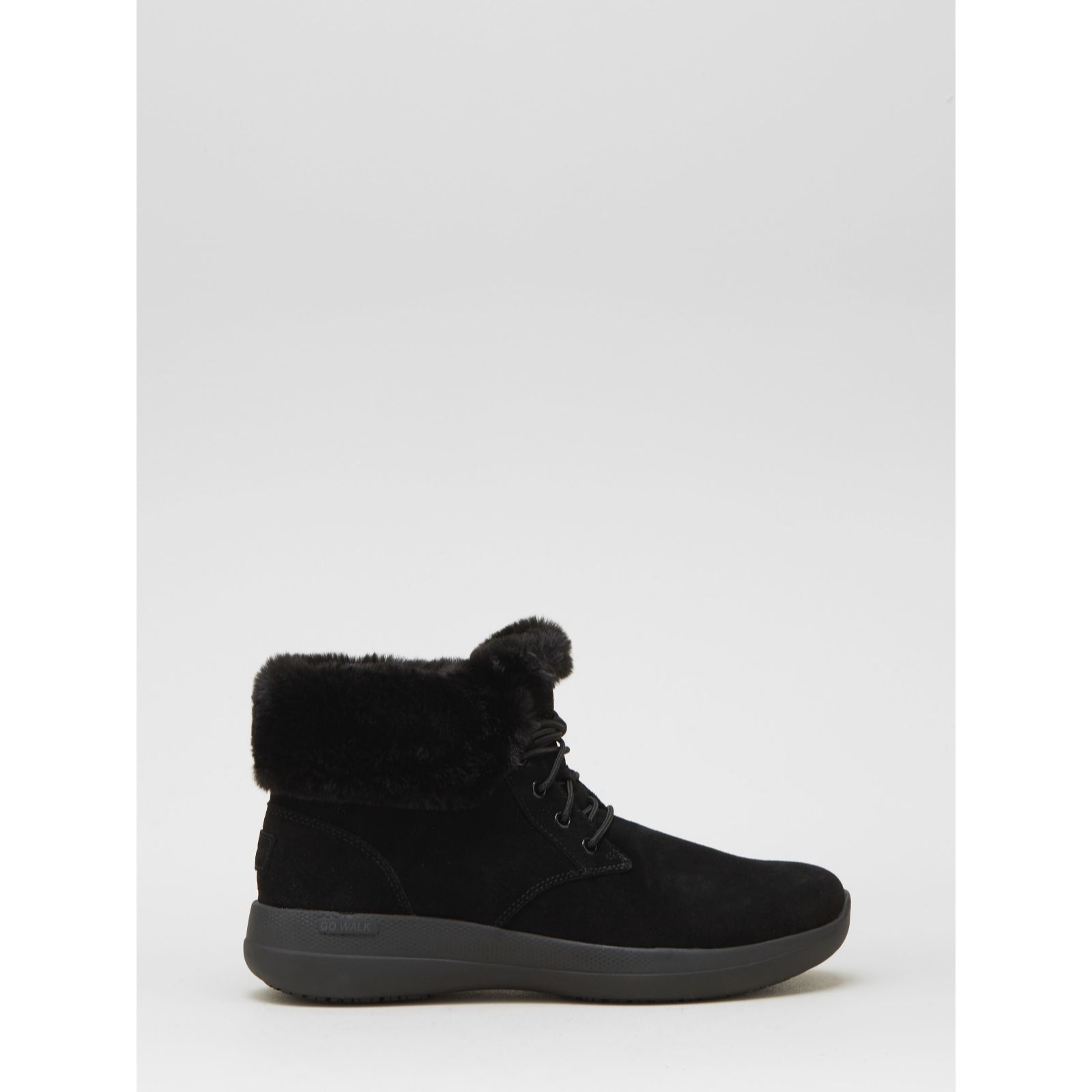 Outlet Skechers Go Walk Stability Suede Boot